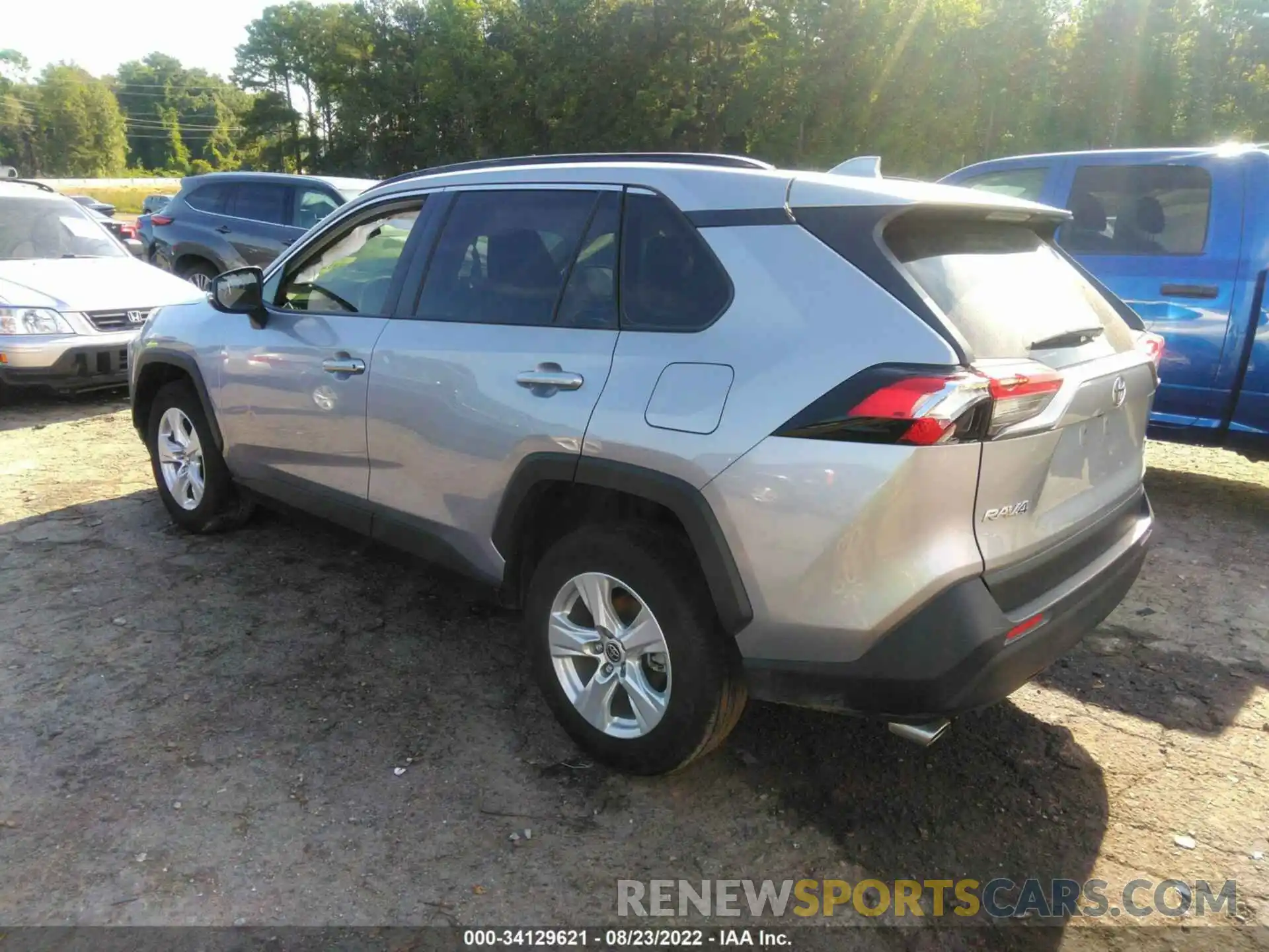 3 Photograph of a damaged car JTMP1RFVXMD078710 TOYOTA RAV4 2021