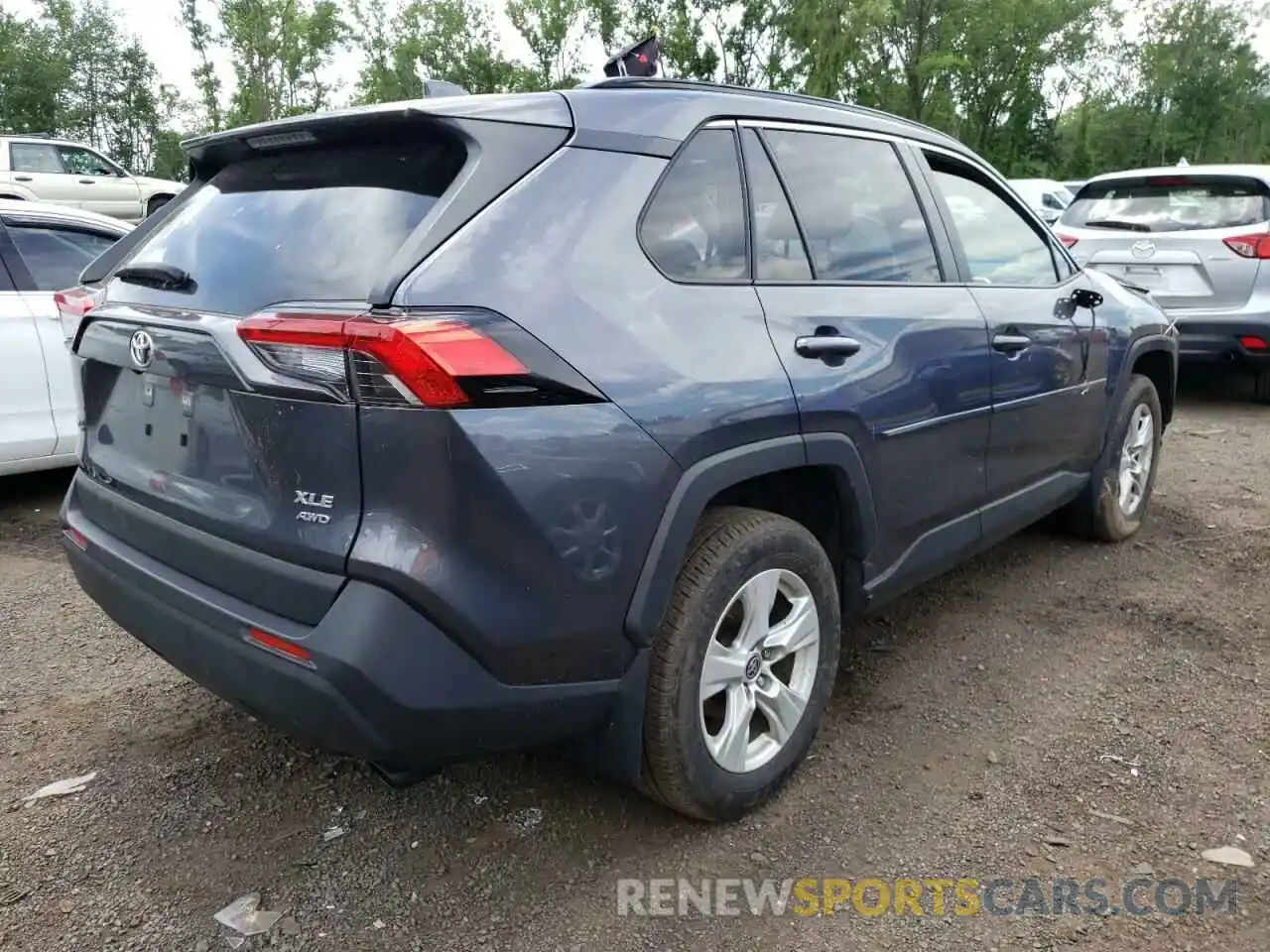 4 Photograph of a damaged car JTMP1RFVXMD531692 TOYOTA RAV4 2021