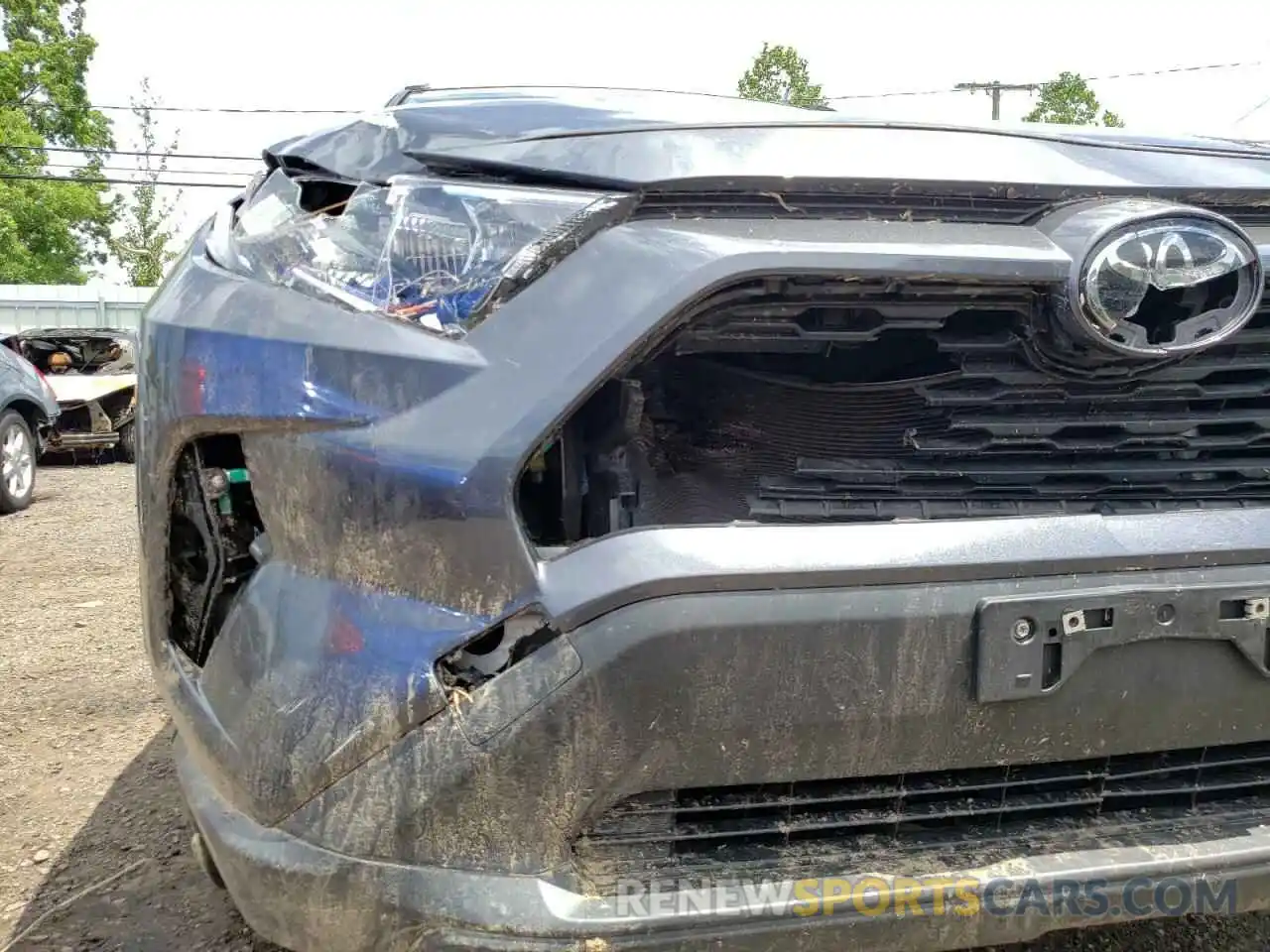 9 Photograph of a damaged car JTMP1RFVXMD531692 TOYOTA RAV4 2021