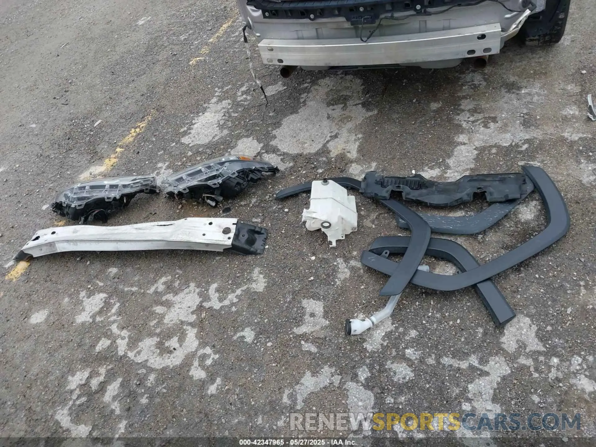 12 Photograph of a damaged car JTMR6RFV0MD507072 TOYOTA RAV4 2021