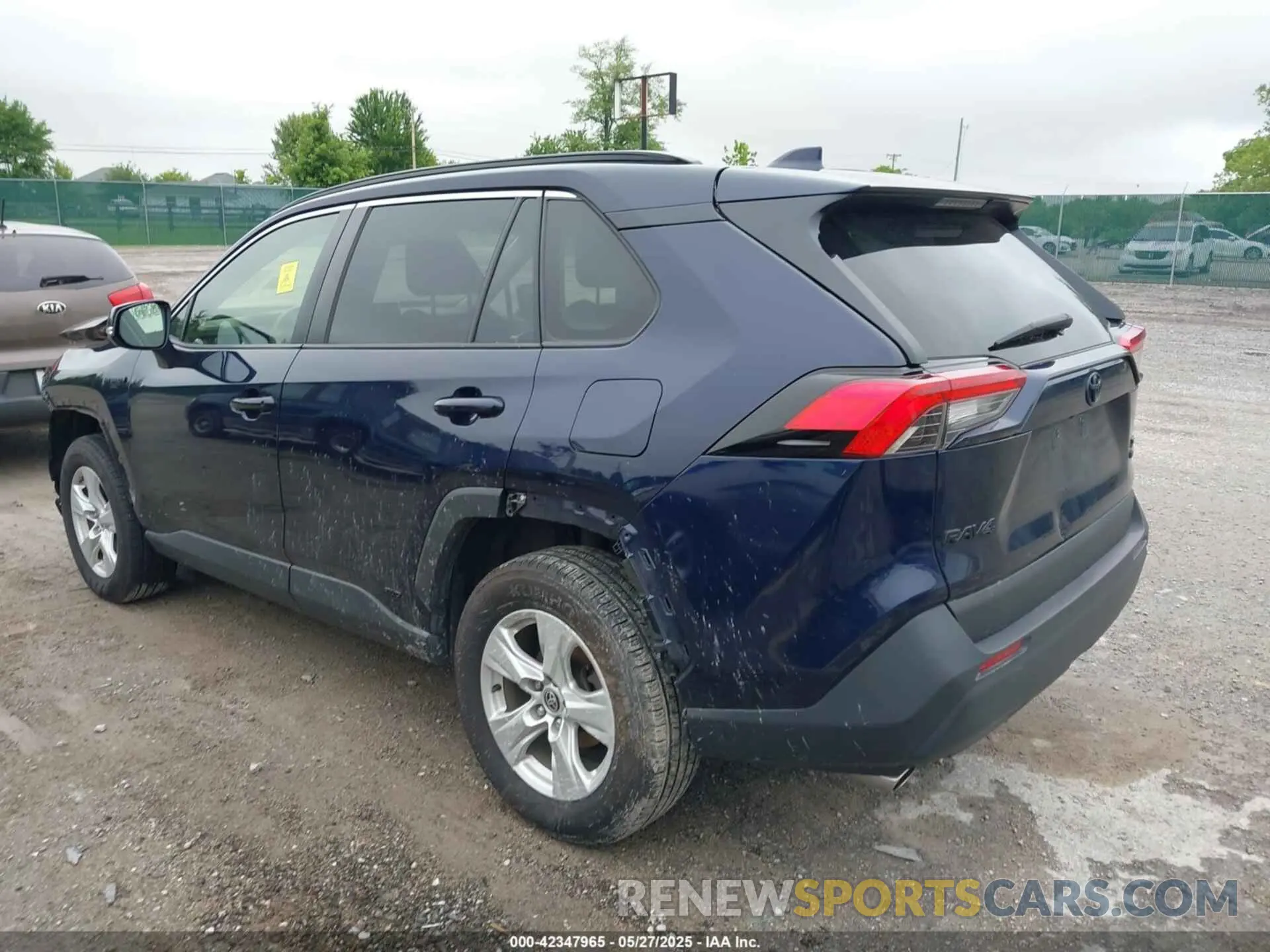 3 Photograph of a damaged car JTMR6RFV0MD507072 TOYOTA RAV4 2021