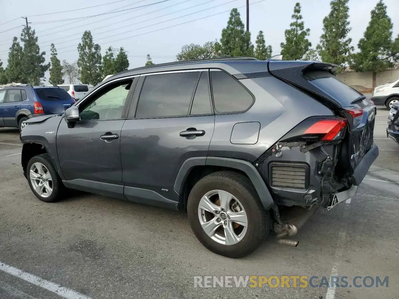 2 Photograph of a damaged car JTMR6RFV2MD017362 TOYOTA RAV4 2021
