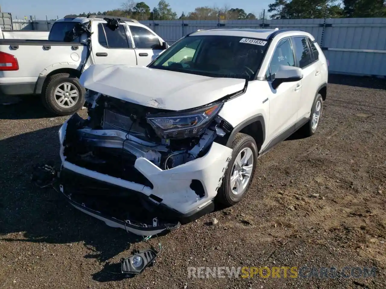 2 Photograph of a damaged car JTMR6RFV4MD014981 TOYOTA RAV4 2021