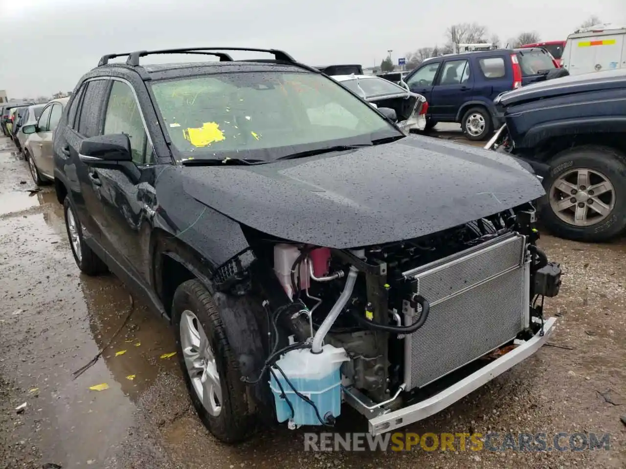 1 Photograph of a damaged car JTMR6RFVXMD015679 TOYOTA RAV4 2021