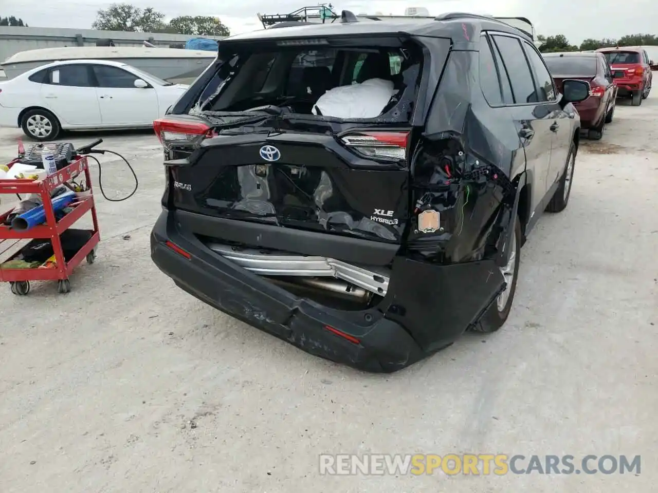 9 Photograph of a damaged car JTMR6RFVXMD019795 TOYOTA RAV4 2021