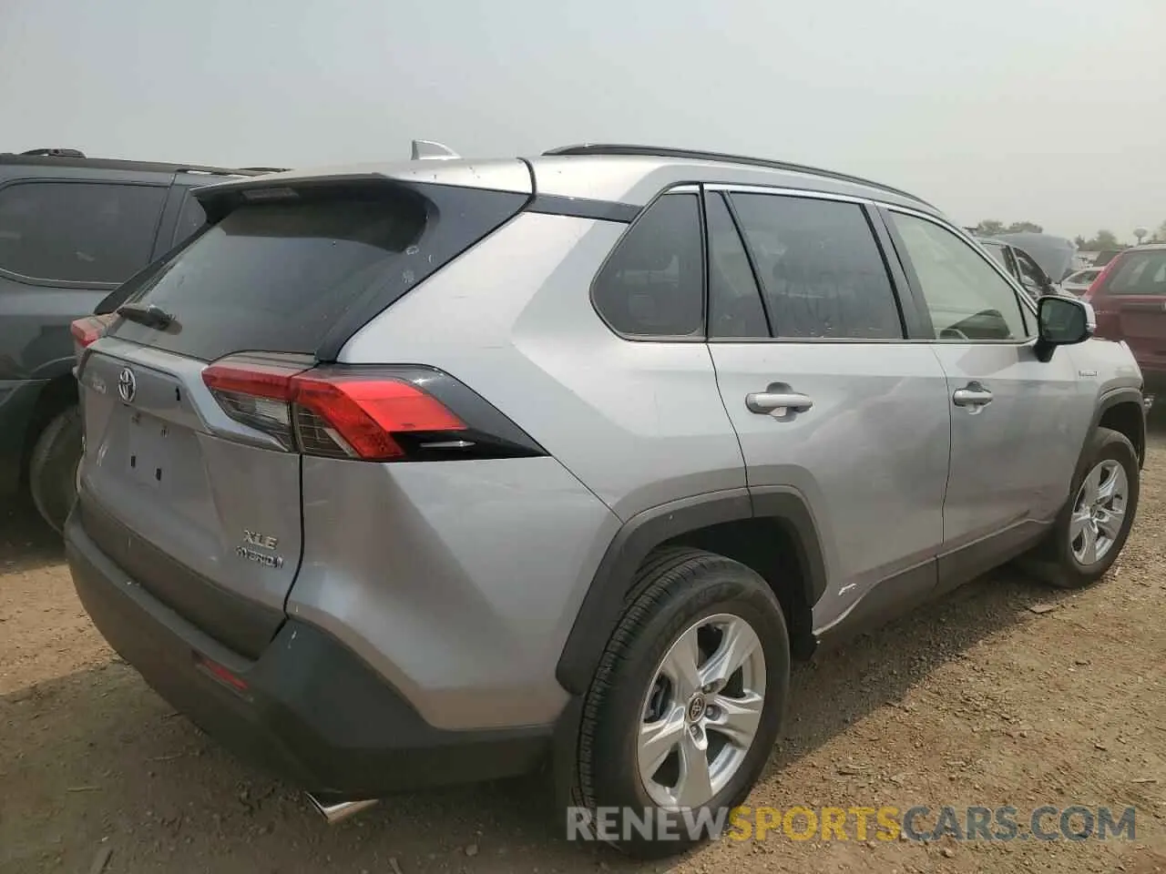 3 Photograph of a damaged car JTMRWRFV0MD120036 TOYOTA RAV4 2021