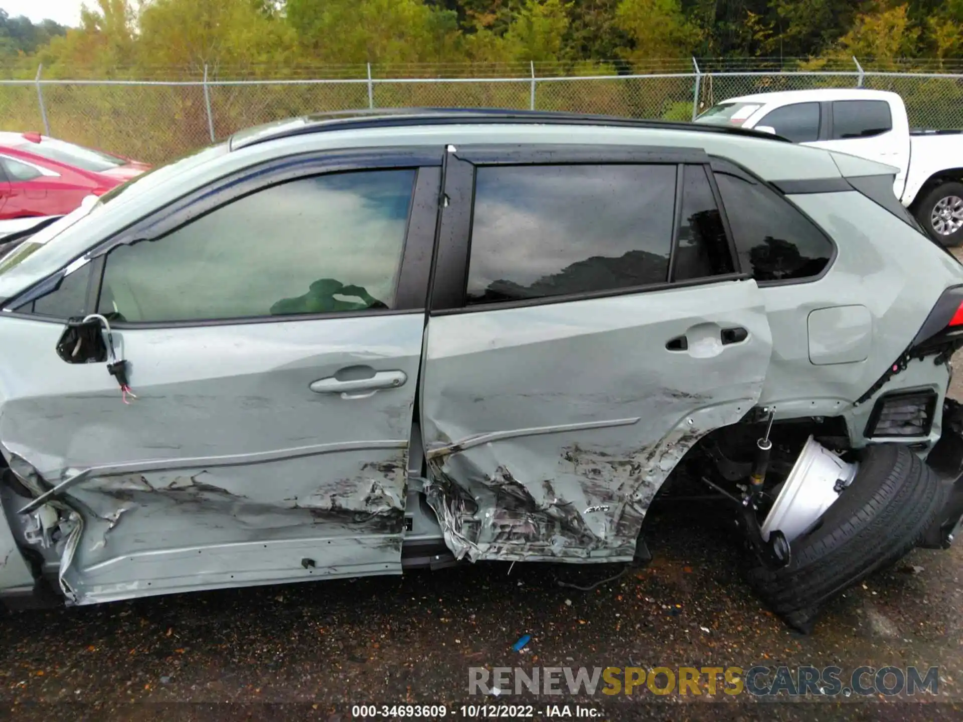 6 Photograph of a damaged car JTMRWRFV0MD120165 TOYOTA RAV4 2021