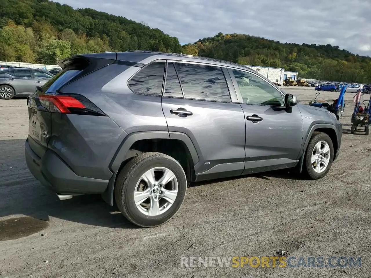 3 Photograph of a damaged car JTMRWRFV0MD125107 TOYOTA RAV4 2021