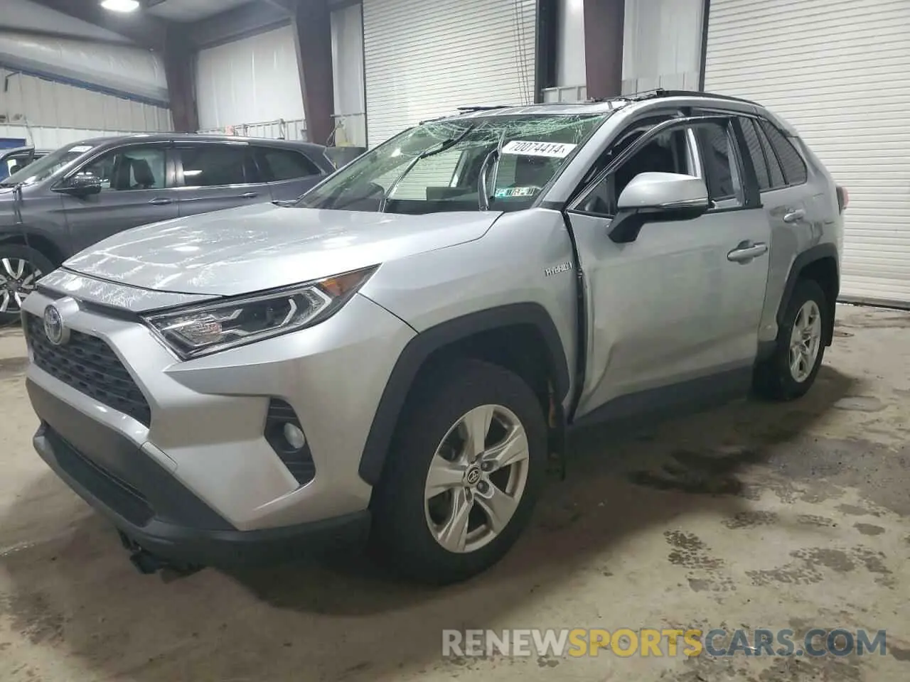 1 Photograph of a damaged car JTMRWRFV2MJ053392 TOYOTA RAV4 2021