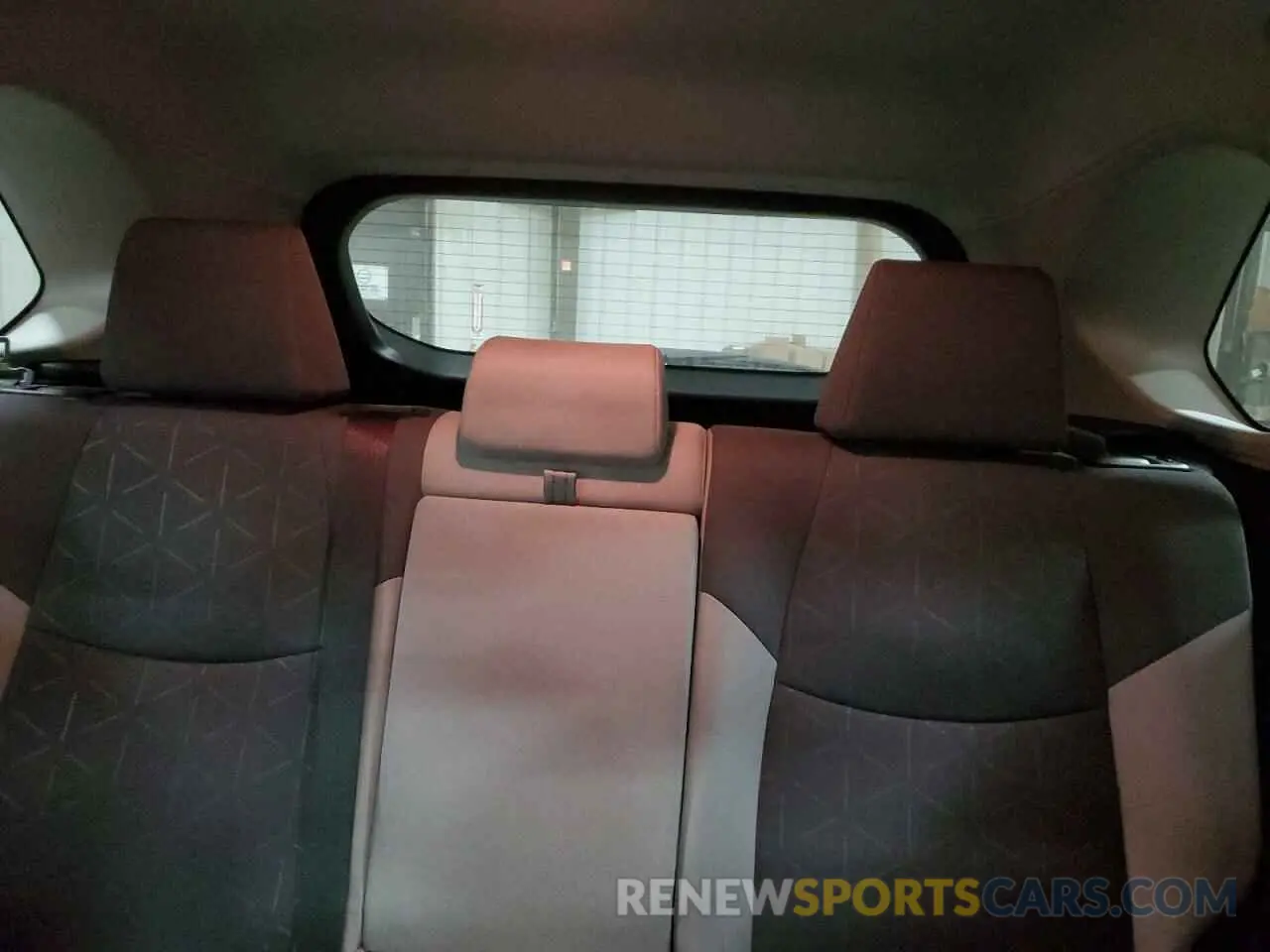 10 Photograph of a damaged car JTMRWRFV3MD127501 TOYOTA RAV4 2021