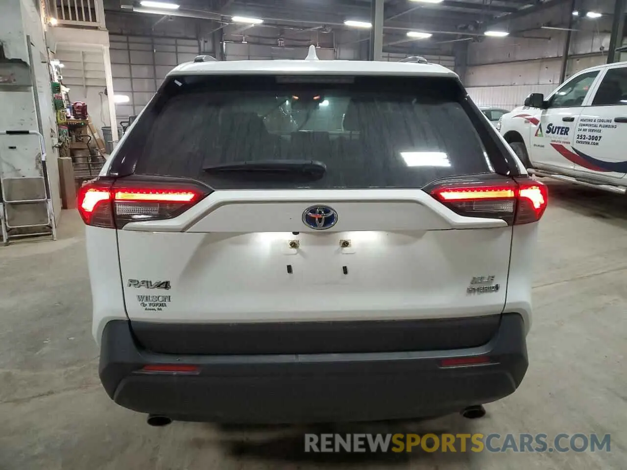 6 Photograph of a damaged car JTMRWRFV3MD127501 TOYOTA RAV4 2021