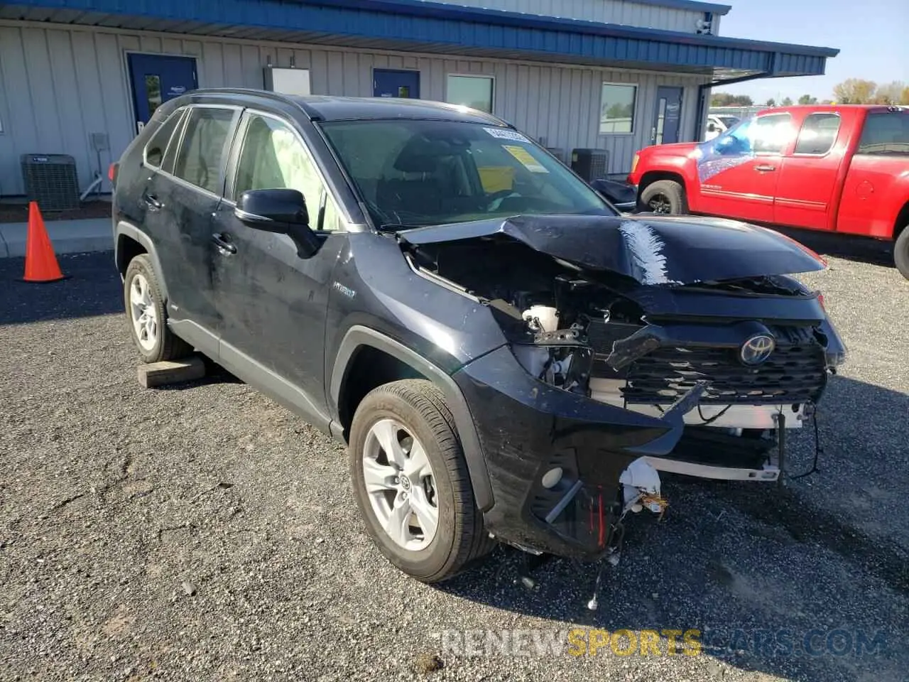 1 Photograph of a damaged car JTMRWRFV3MJ053983 TOYOTA RAV4 2021
