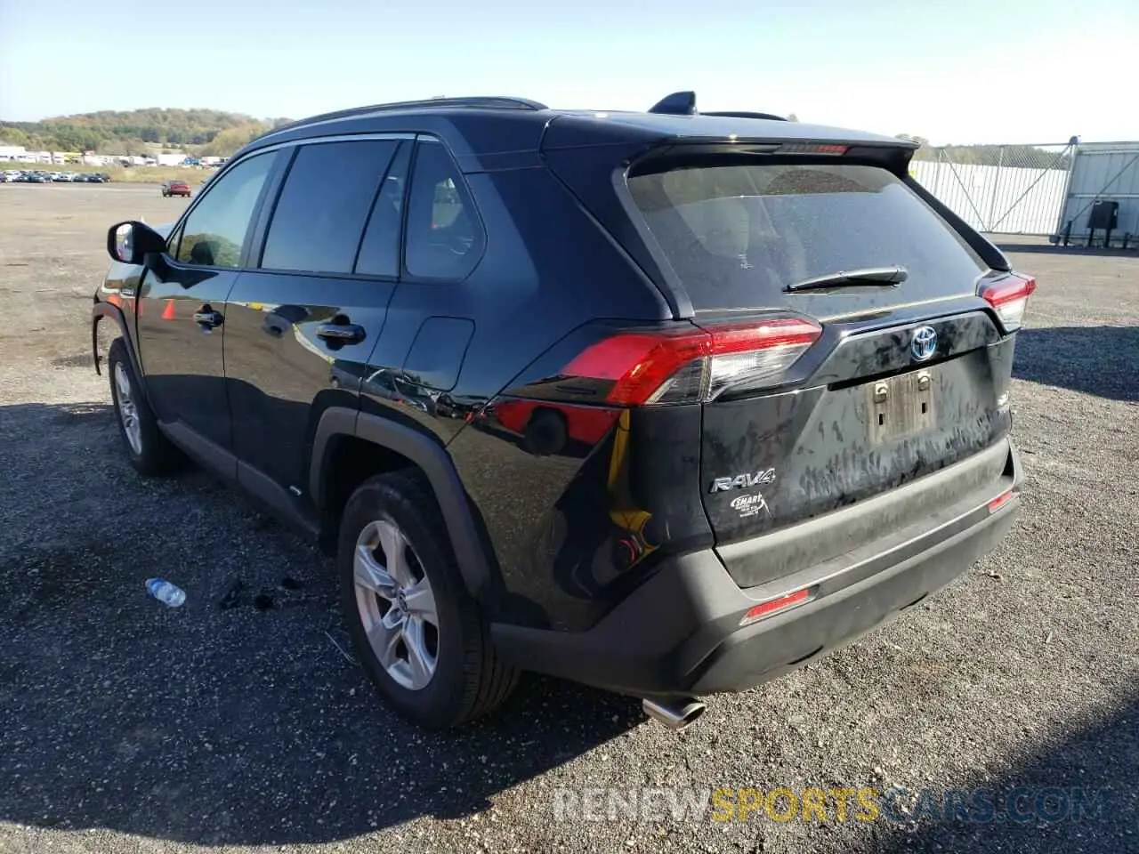 3 Photograph of a damaged car JTMRWRFV3MJ053983 TOYOTA RAV4 2021