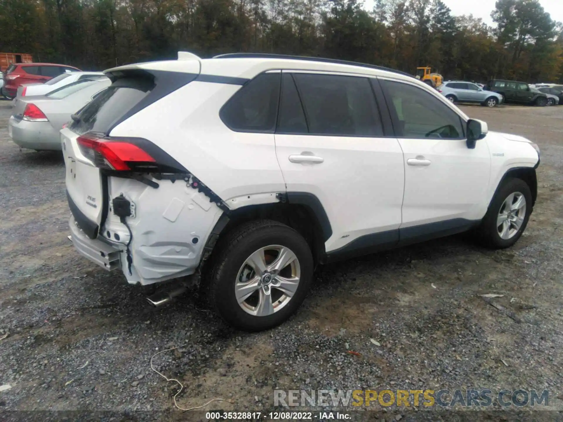 4 Photograph of a damaged car JTMRWRFV4MD135364 TOYOTA RAV4 2021