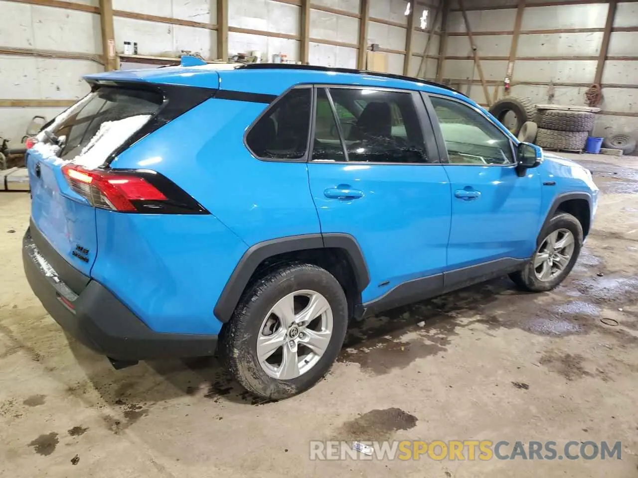 3 Photograph of a damaged car JTMRWRFV5MJ053984 TOYOTA RAV4 2021