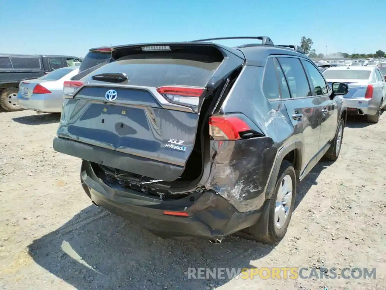 4 Photograph of a damaged car JTMRWRFV8MD129180 TOYOTA RAV4 2021