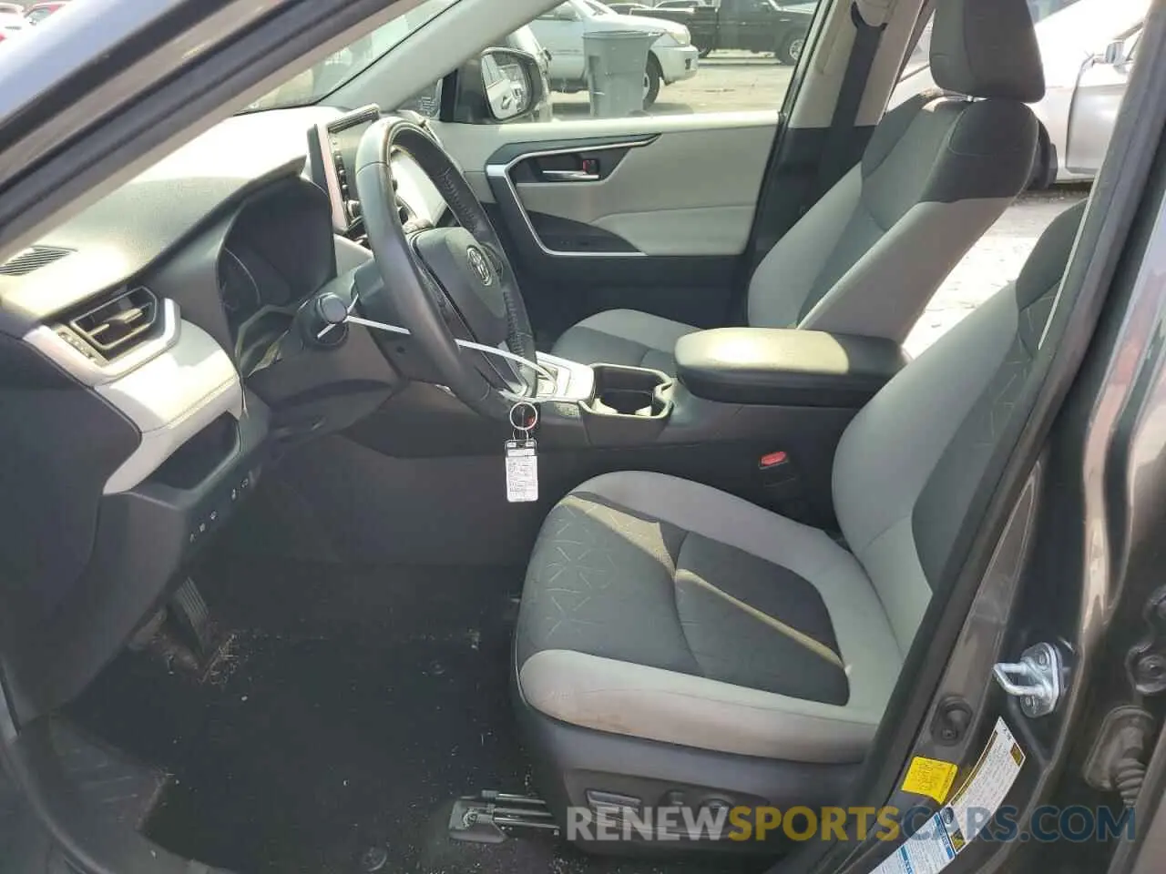 7 Photograph of a damaged car JTMRWRFVXMD126099 TOYOTA RAV4 2021