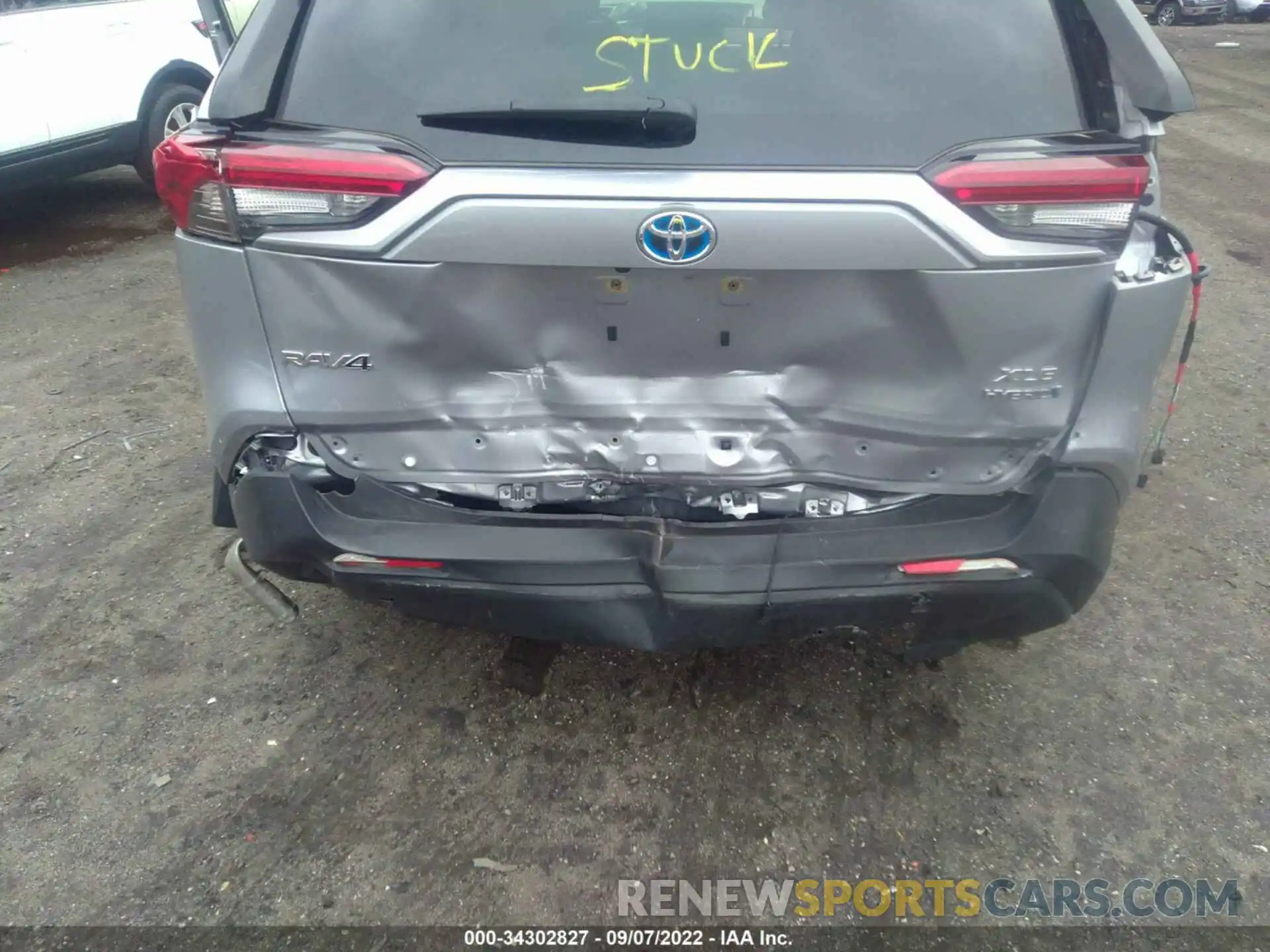 6 Photograph of a damaged car JTMRWRFVXMD133859 TOYOTA RAV4 2021