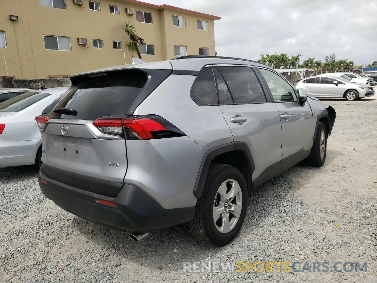 4 Photograph of a damaged car JTMW1RFV6MD068865 TOYOTA RAV4 2021