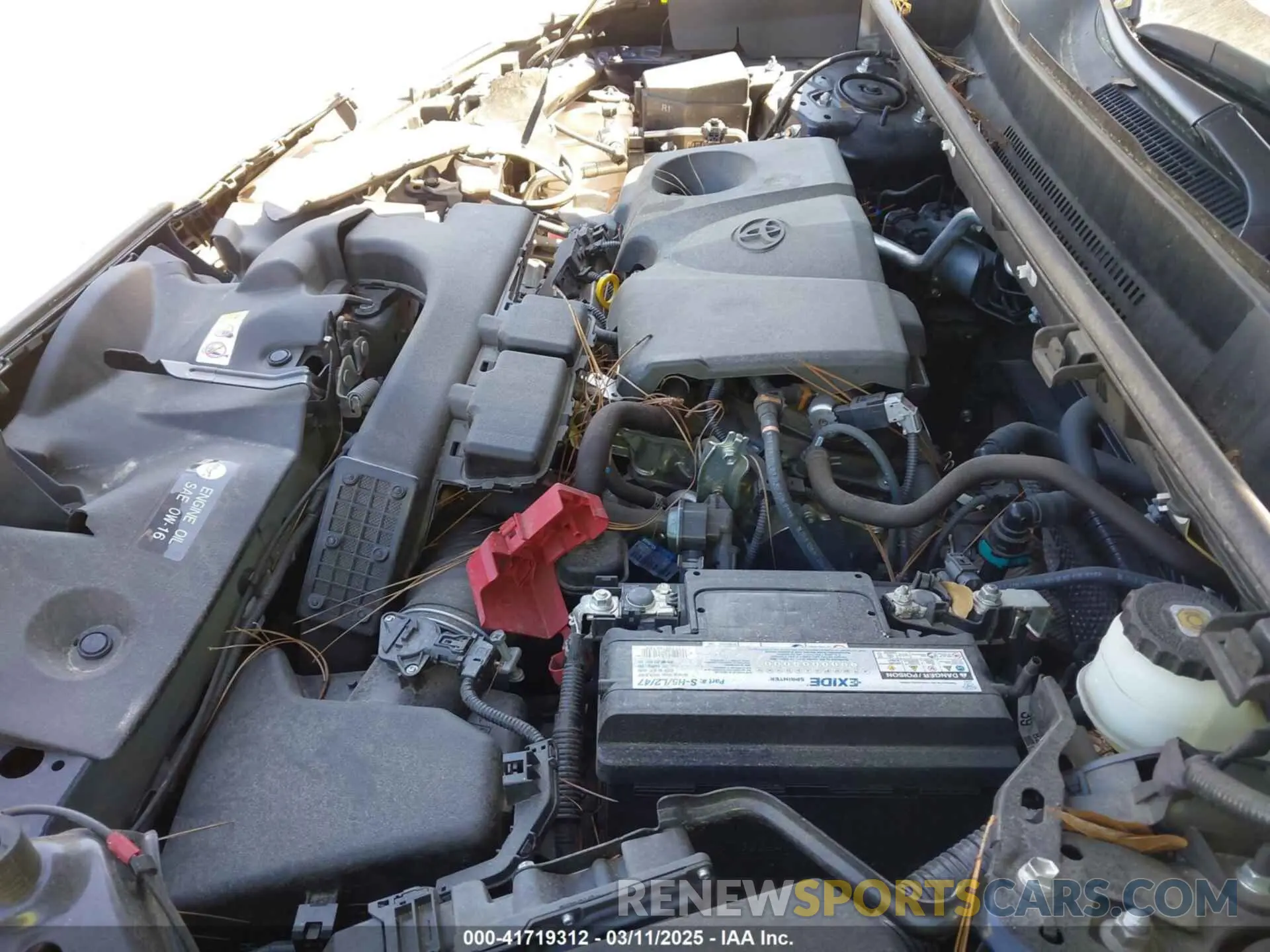 10 Photograph of a damaged car JTMW1RFV9MD070870 TOYOTA RAV4 2021