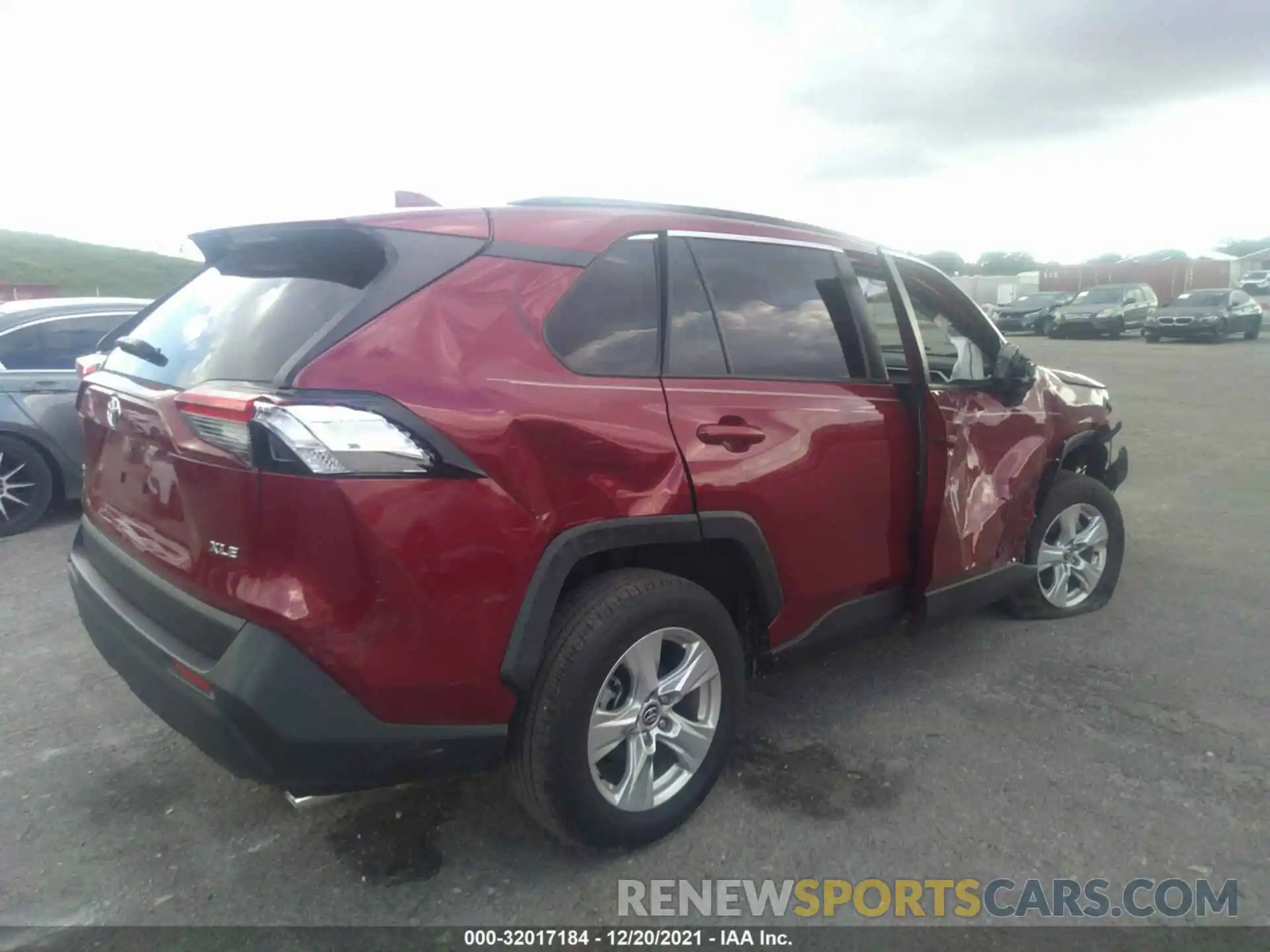 4 Photograph of a damaged car JTMW1RFV9MD071503 TOYOTA RAV4 2021