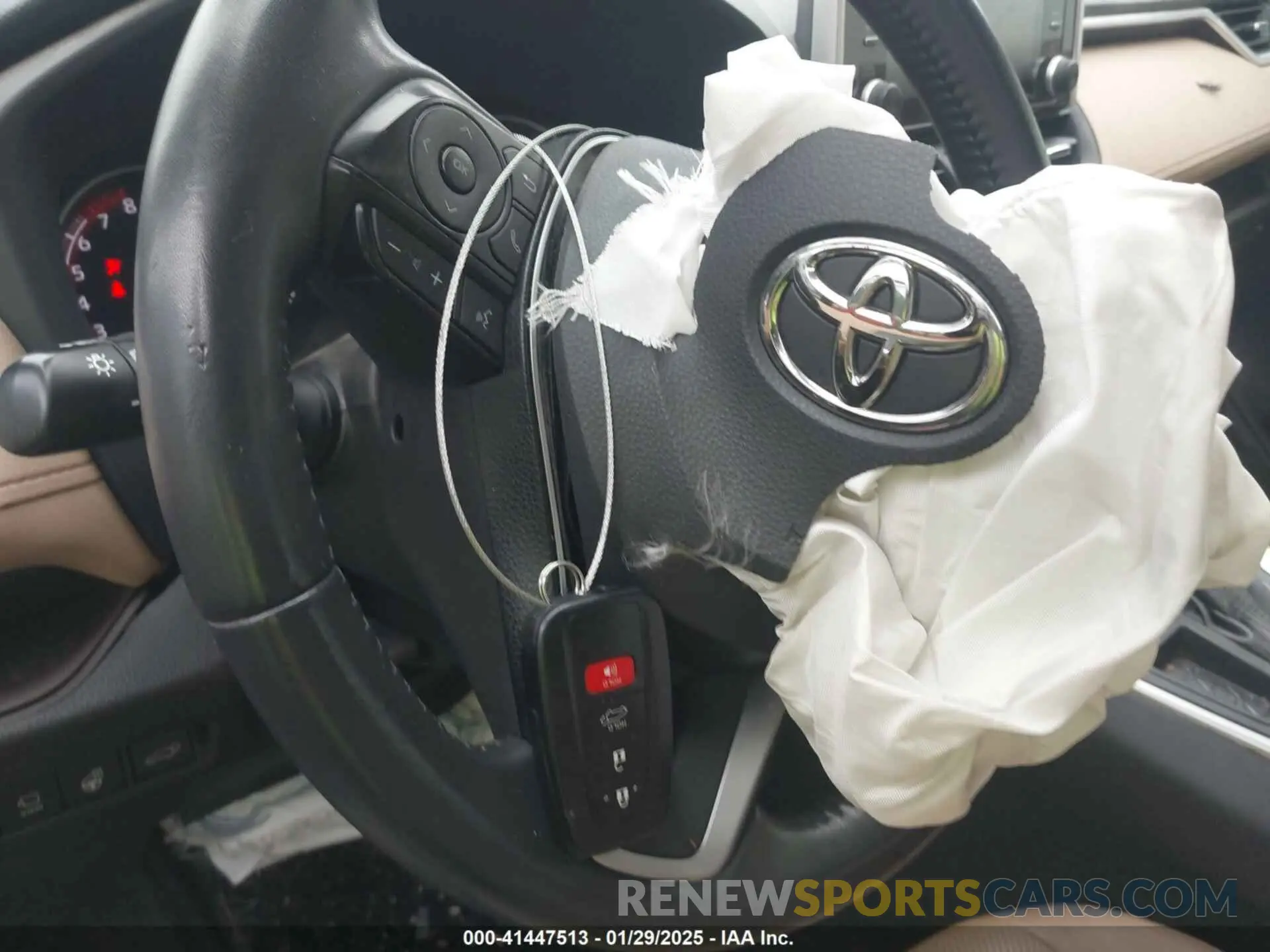 11 Photograph of a damaged car JTMY1RFV0MJ023477 TOYOTA RAV4 2021