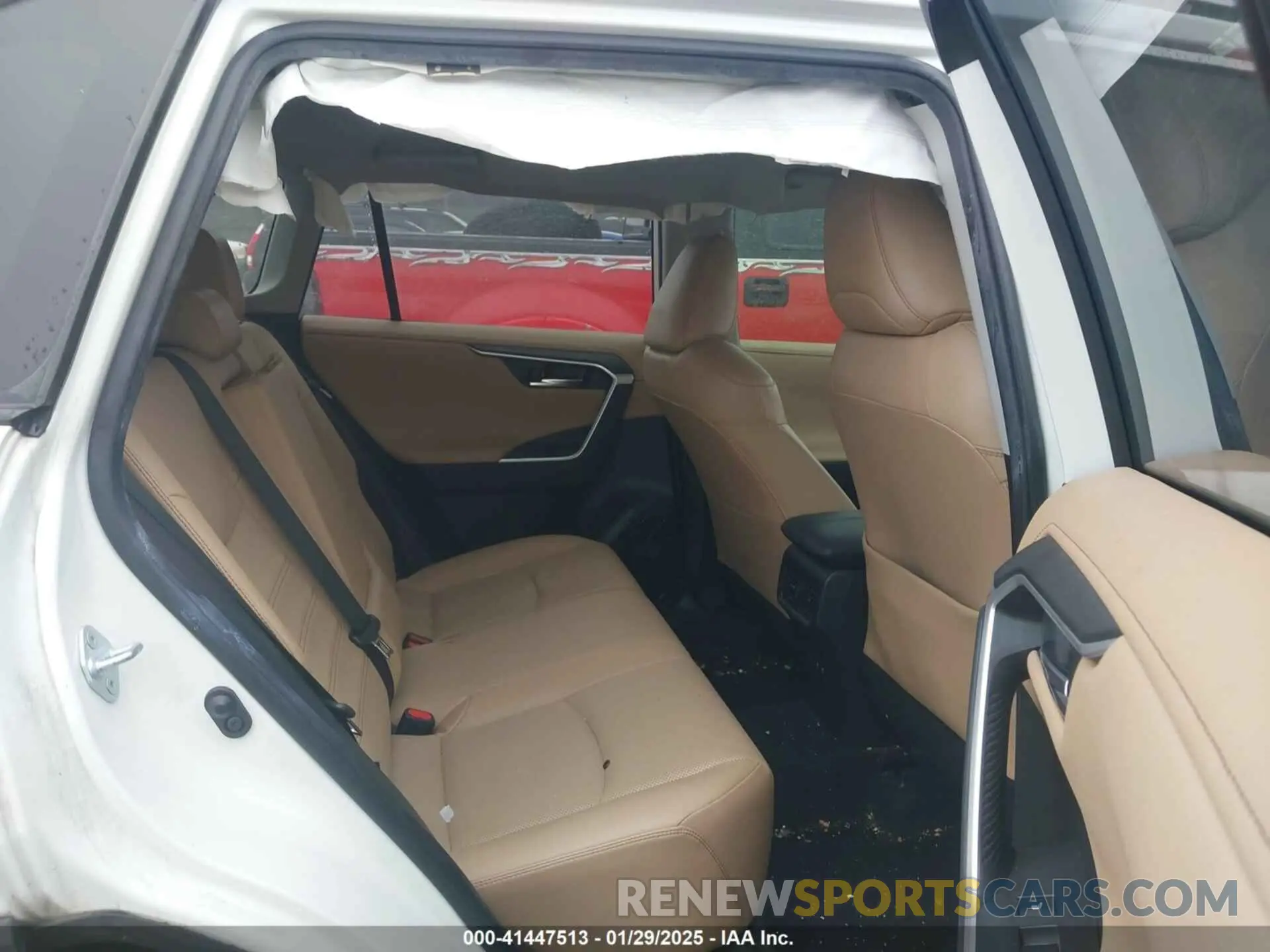 8 Photograph of a damaged car JTMY1RFV0MJ023477 TOYOTA RAV4 2021