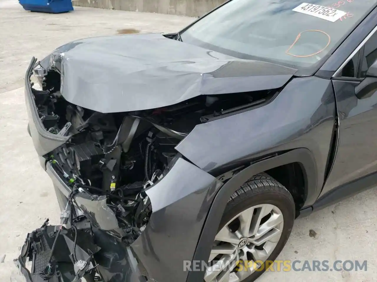 9 Photograph of a damaged car JTMY1RFV3MD523356 TOYOTA RAV4 2021