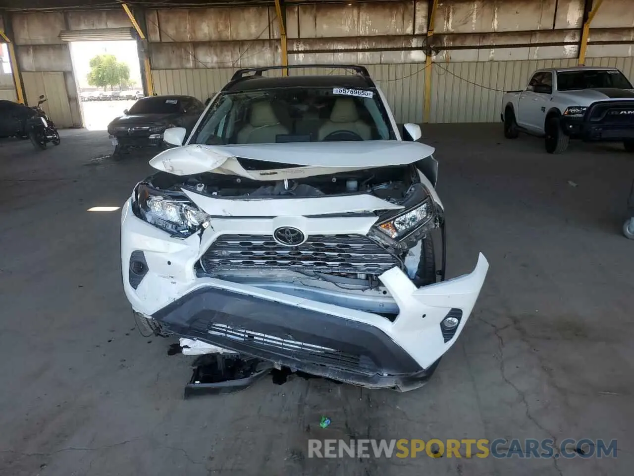 5 Photograph of a damaged car JTMY1RFVXMD062690 TOYOTA RAV4 2021