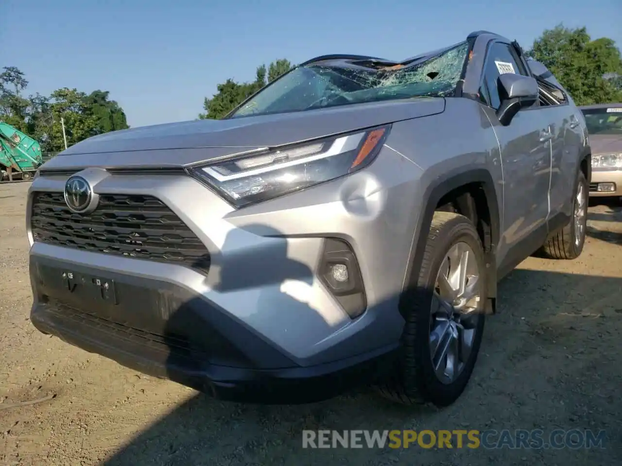 2 Photograph of a damaged car 2T3A1RFV0NC277745 TOYOTA RAV4 2022