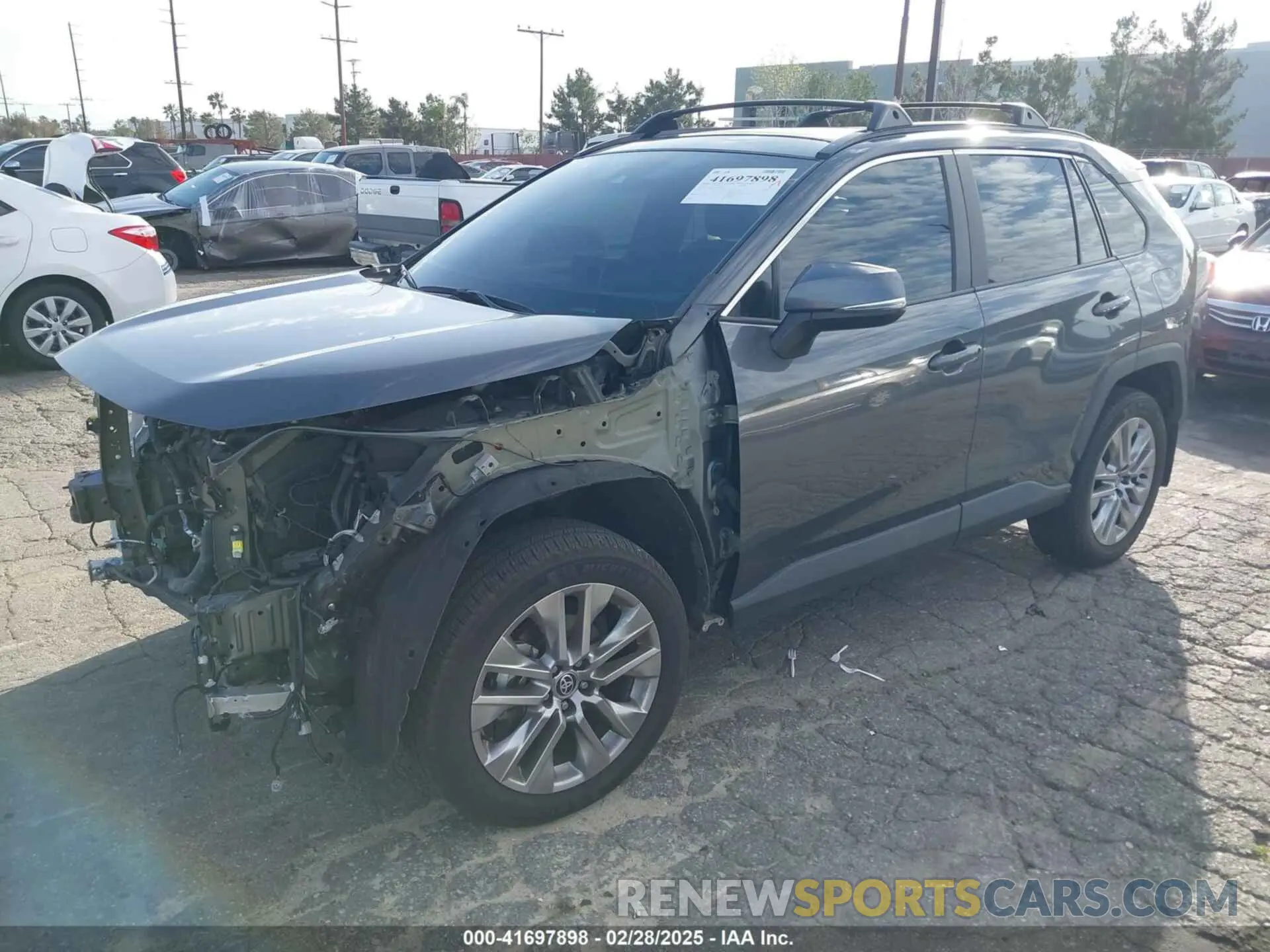 2 Photograph of a damaged car 2T3A1RFV0NW321158 TOYOTA RAV4 2022