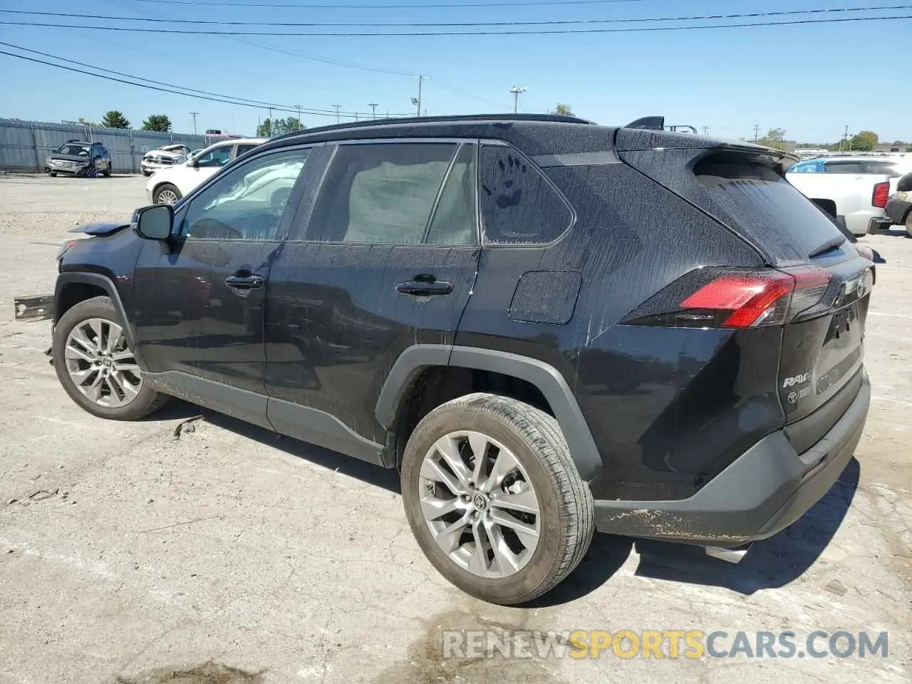 2 Photograph of a damaged car 2T3A1RFV1NC278788 TOYOTA RAV4 2022