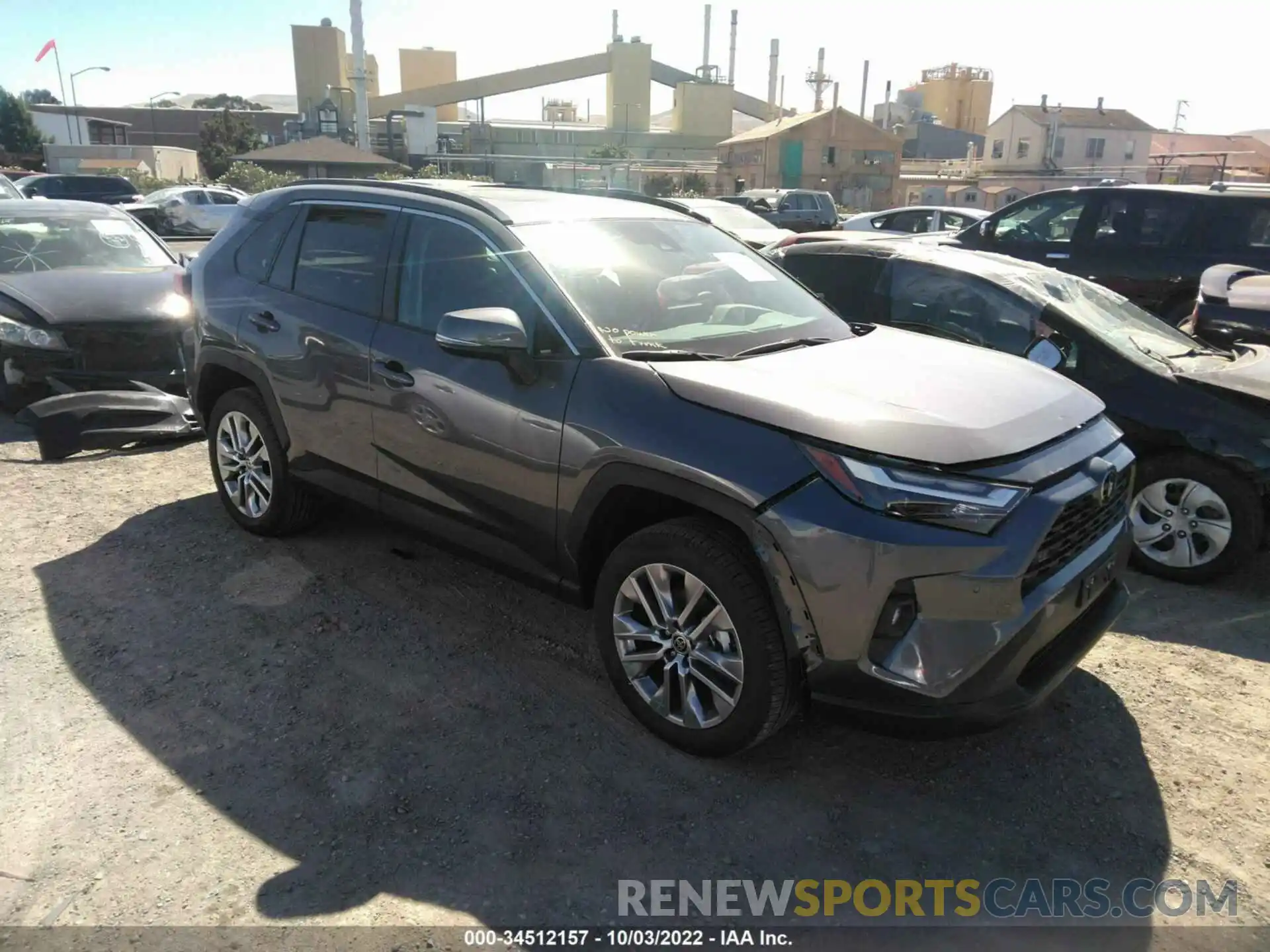 1 Photograph of a damaged car 2T3A1RFV1NC292741 TOYOTA RAV4 2022