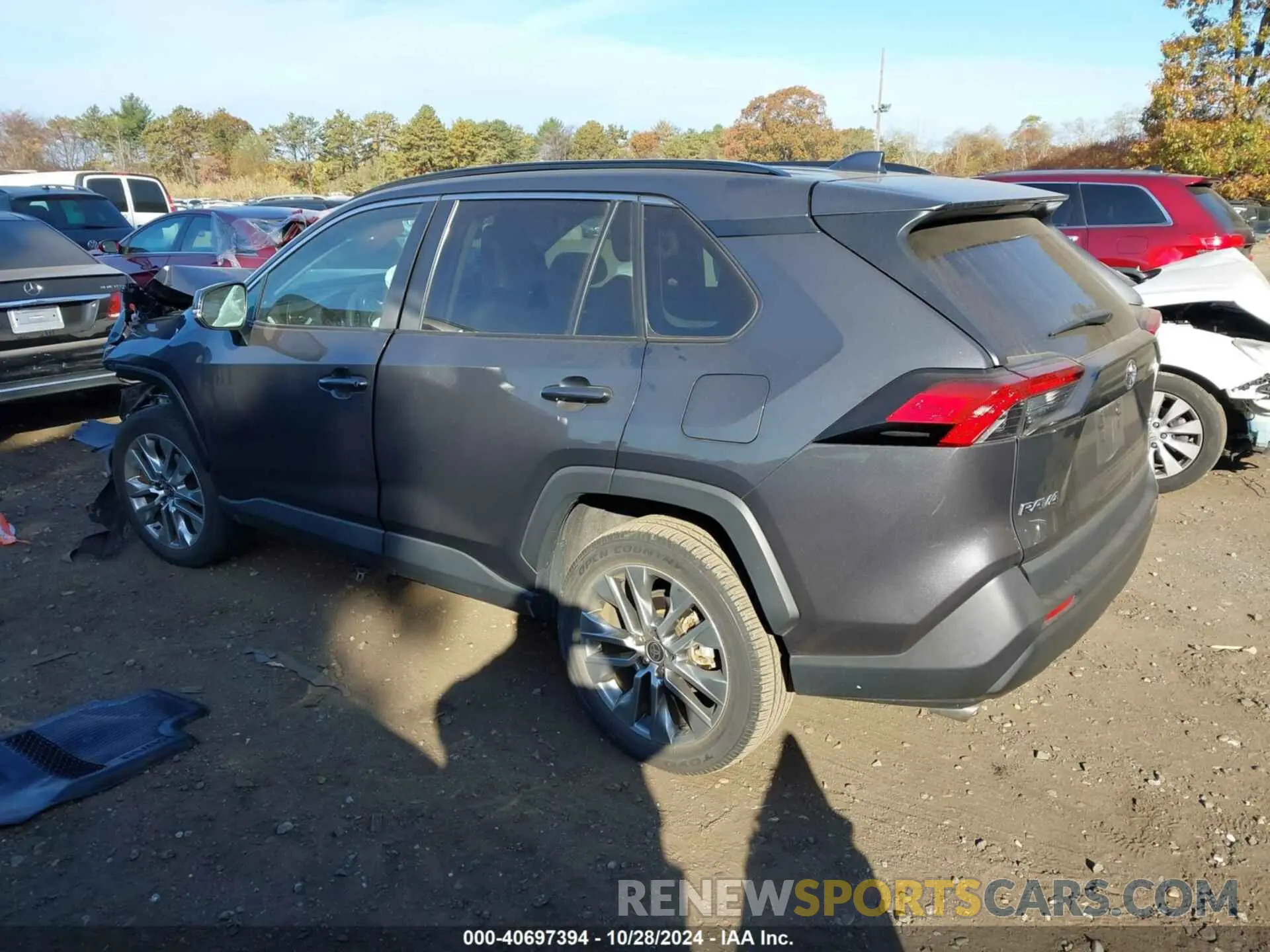 3 Photograph of a damaged car 2T3A1RFV1NW253212 TOYOTA RAV4 2022