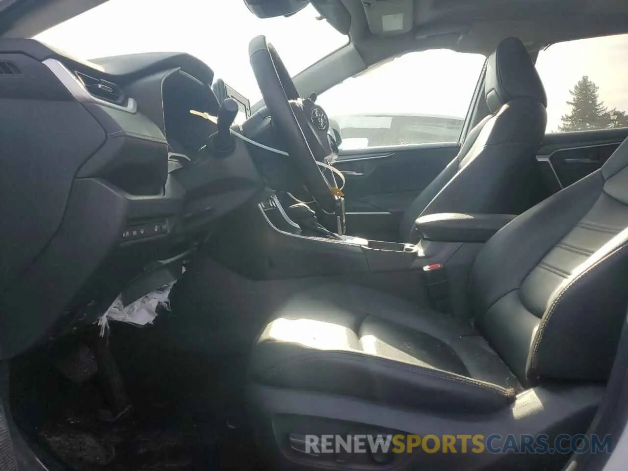 7 Photograph of a damaged car 2T3A1RFV1NW282290 TOYOTA RAV4 2022