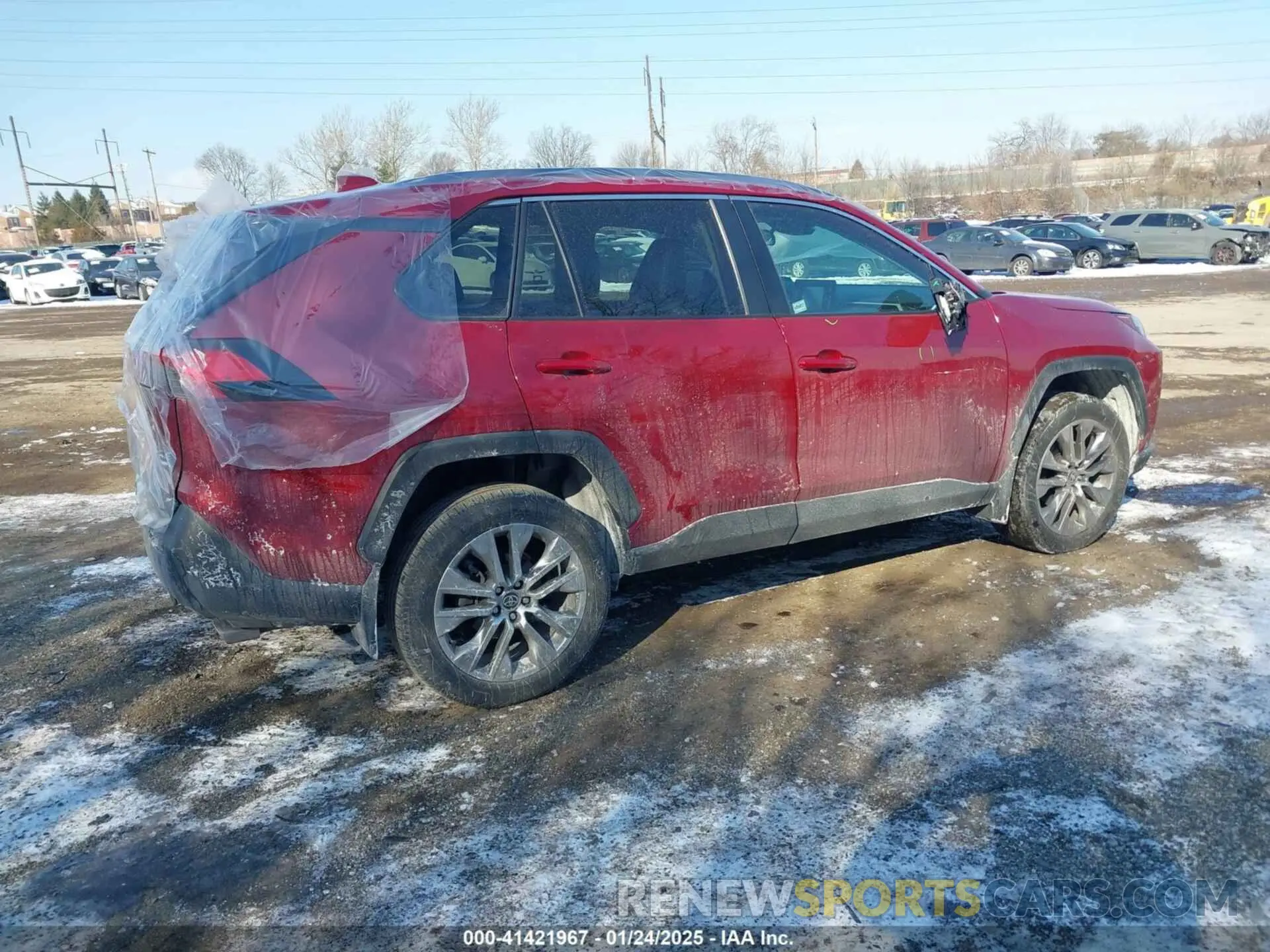 4 Photograph of a damaged car 2T3A1RFV1NW310749 TOYOTA RAV4 2022
