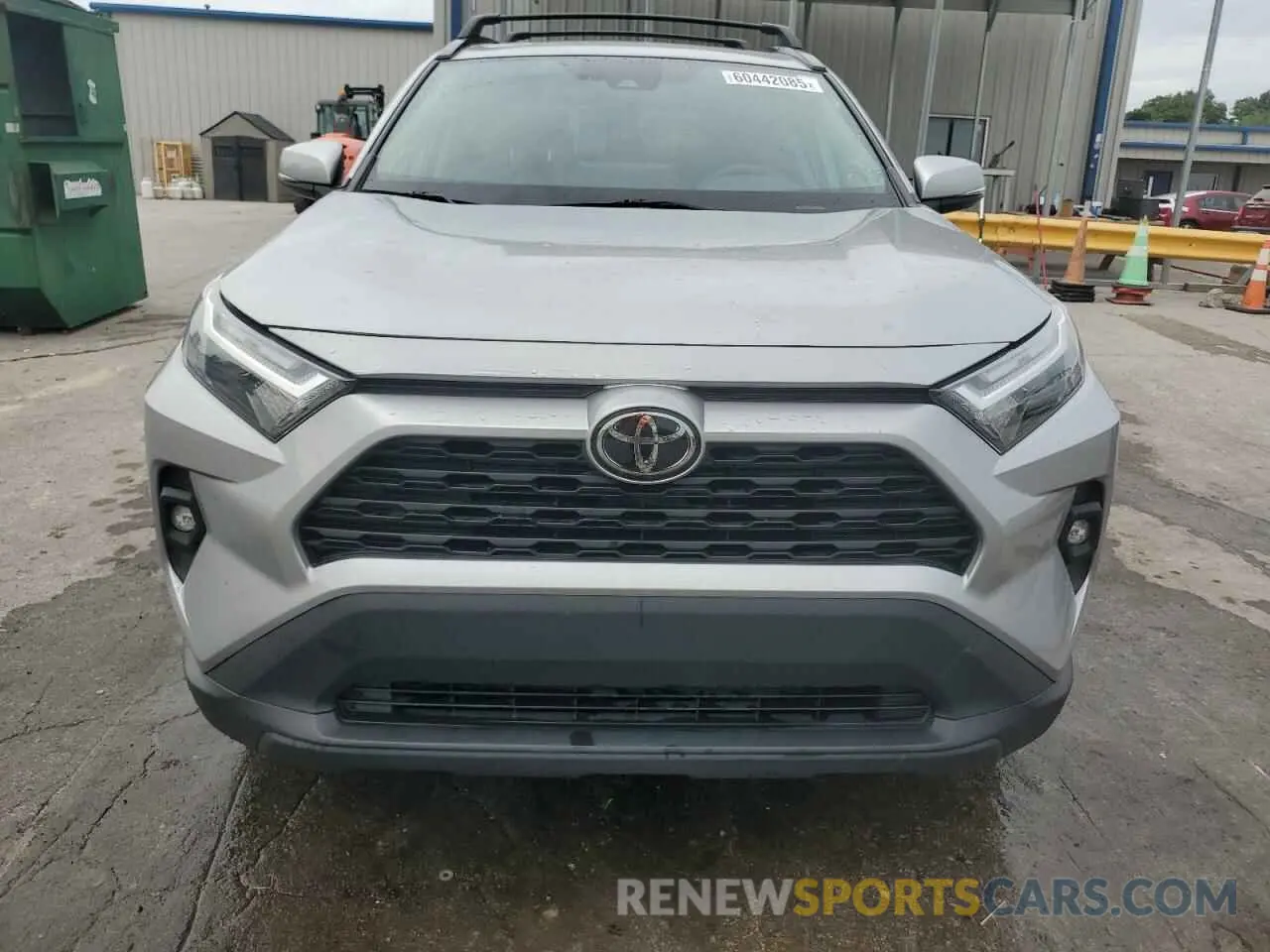 5 Photograph of a damaged car 2T3A1RFV2NC271445 TOYOTA RAV4 2022