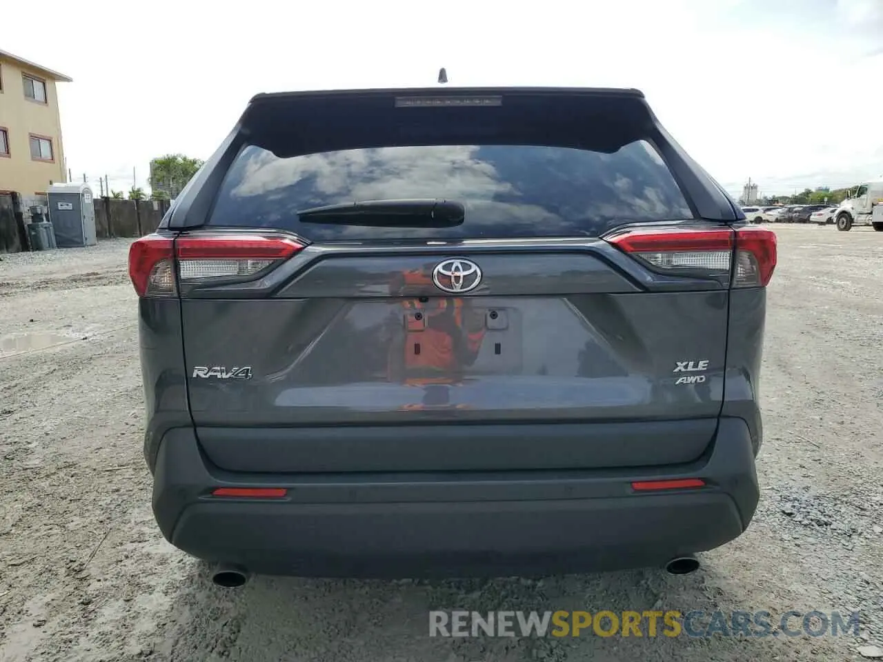 6 Photograph of a damaged car 2T3A1RFV2NC289007 TOYOTA RAV4 2022