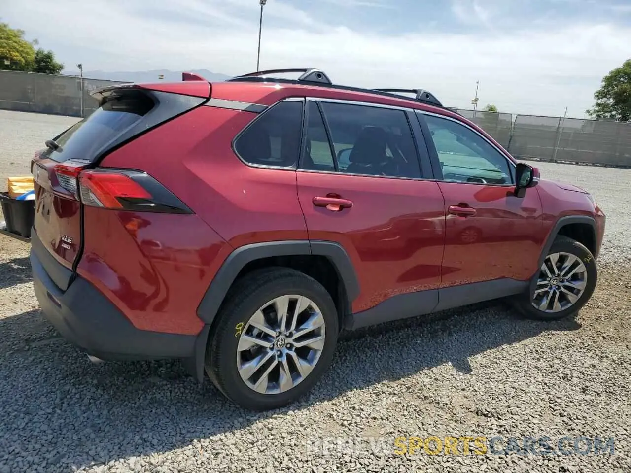 3 Photograph of a damaged car 2T3A1RFV4NW296894 TOYOTA RAV4 2022
