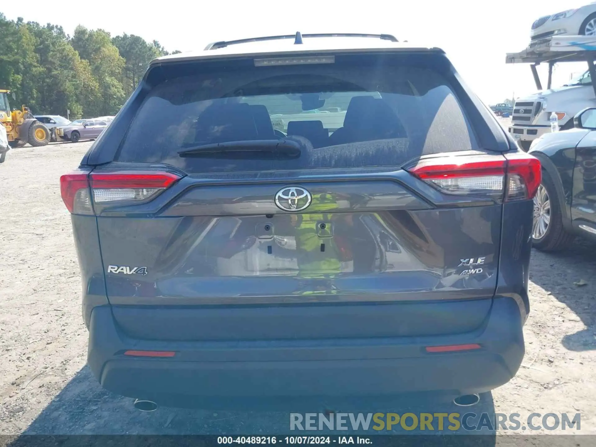 16 Photograph of a damaged car 2T3A1RFV6NC321666 TOYOTA RAV4 2022