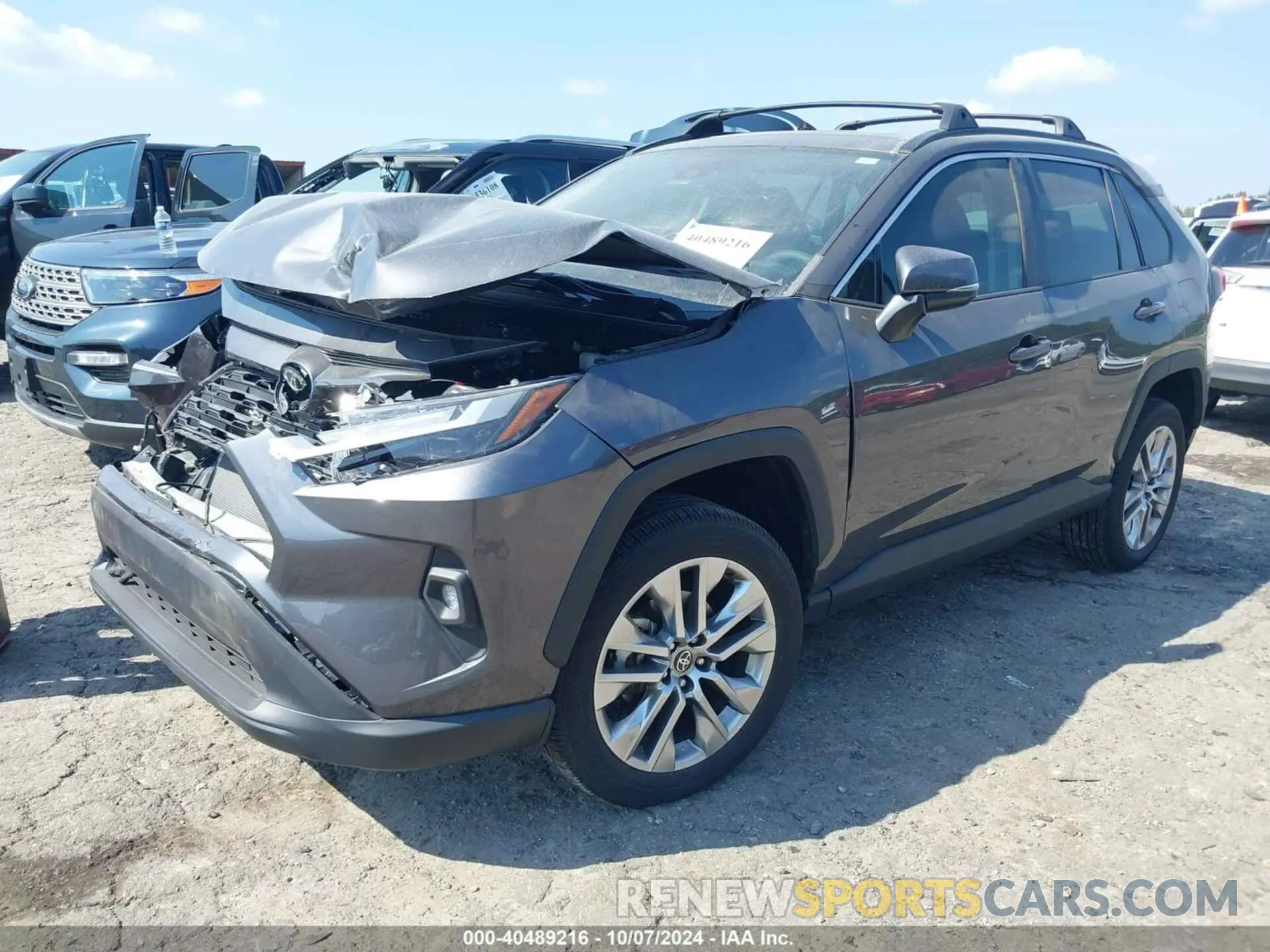 2 Photograph of a damaged car 2T3A1RFV6NC321666 TOYOTA RAV4 2022