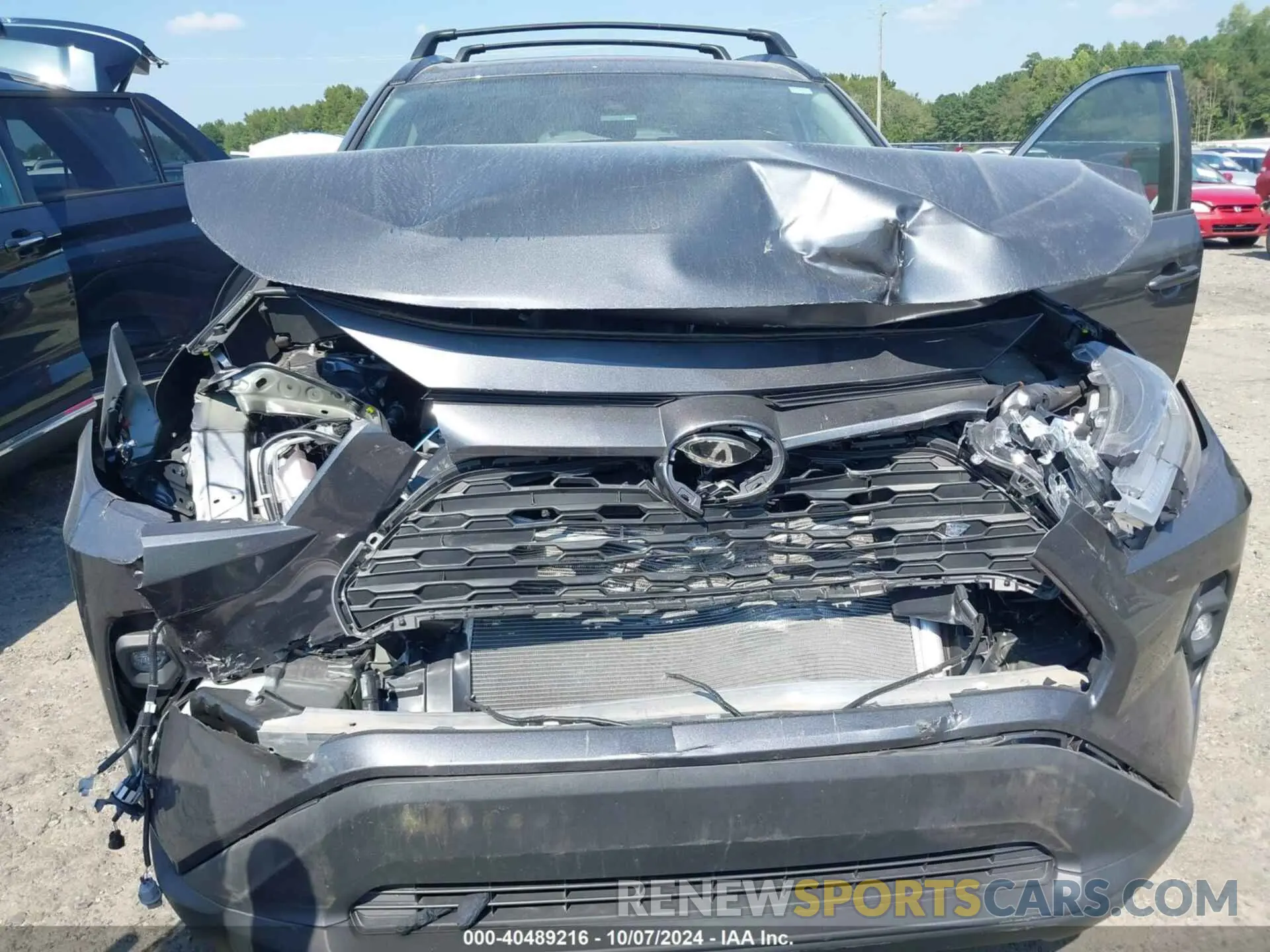 6 Photograph of a damaged car 2T3A1RFV6NC321666 TOYOTA RAV4 2022