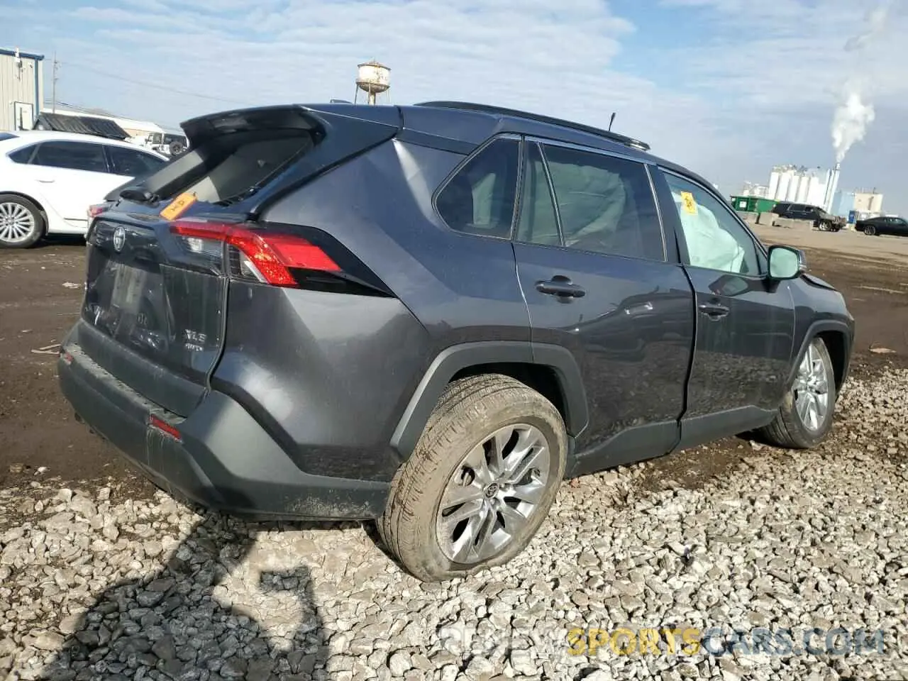 3 Photograph of a damaged car 2T3A1RFV6NW265422 TOYOTA RAV4 2022