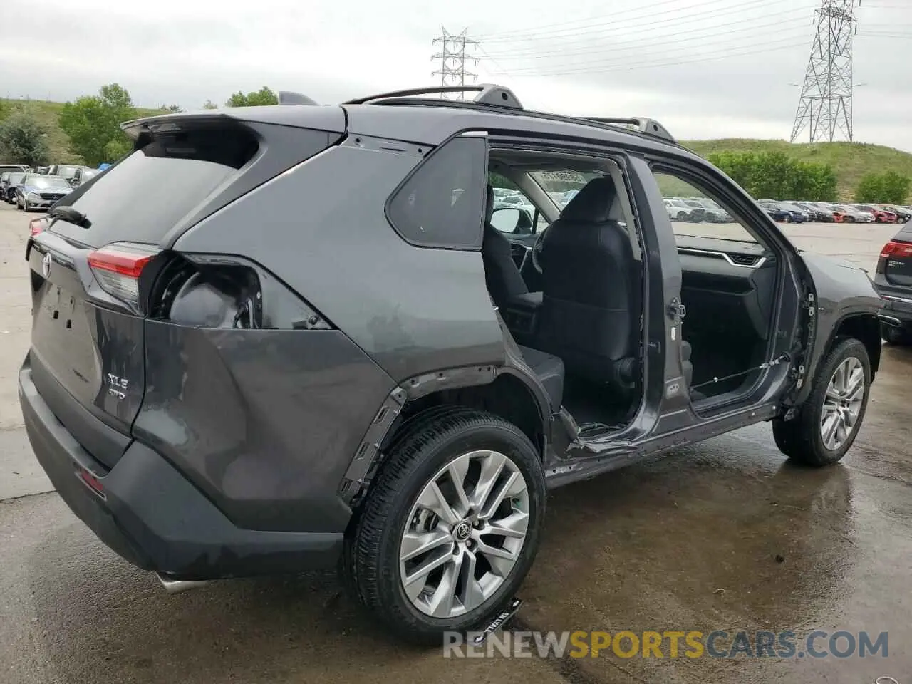 3 Photograph of a damaged car 2T3A1RFV7NC293473 TOYOTA RAV4 2022
