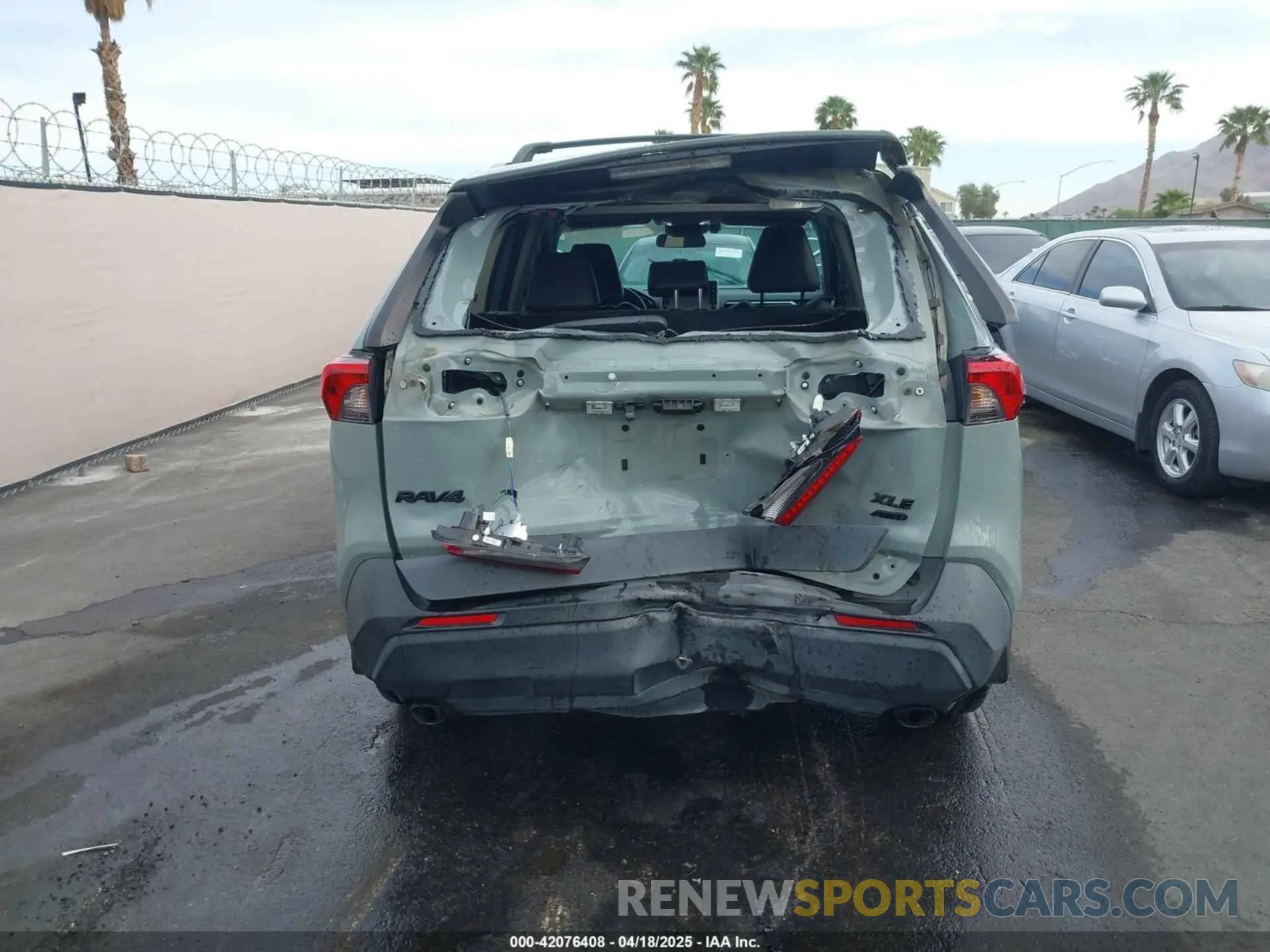 6 Photograph of a damaged car 2T3A1RFV7NW256681 TOYOTA RAV4 2022