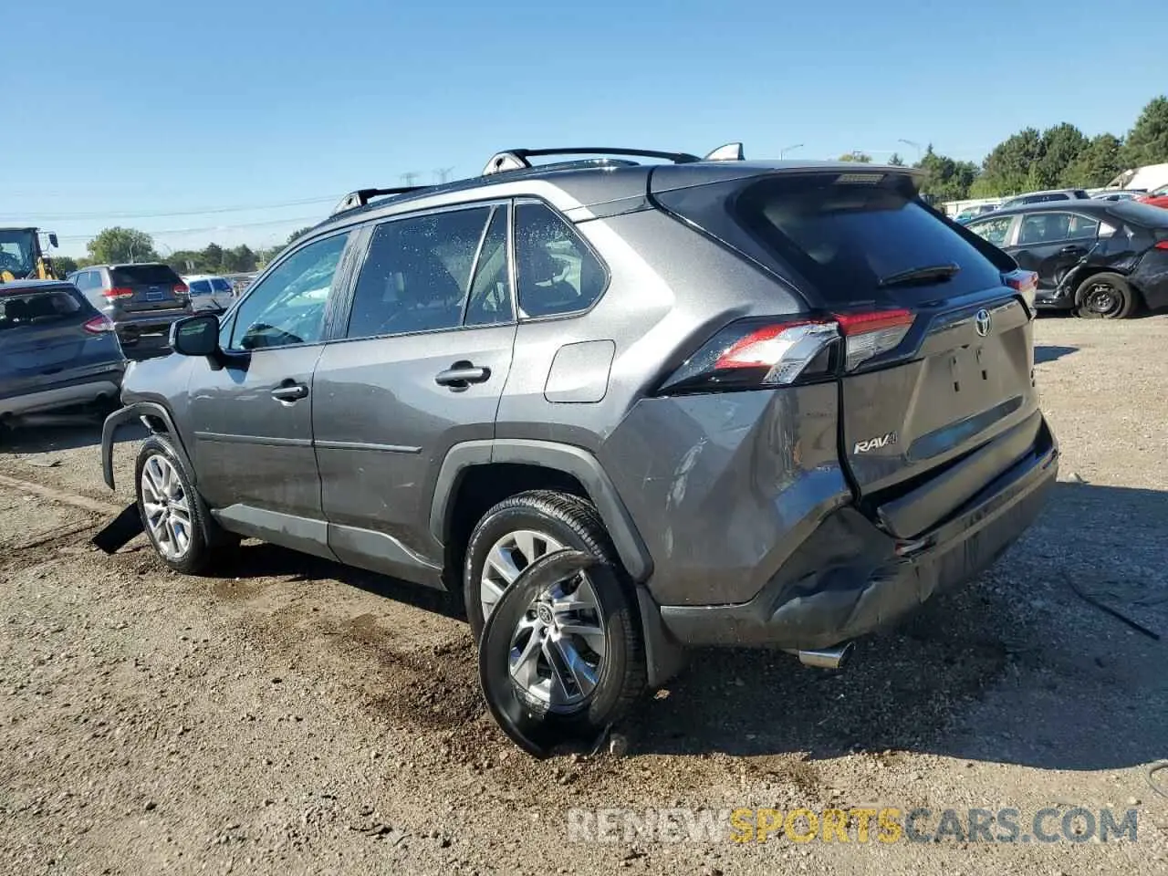 2 Photograph of a damaged car 2T3A1RFVXNC274027 TOYOTA RAV4 2022