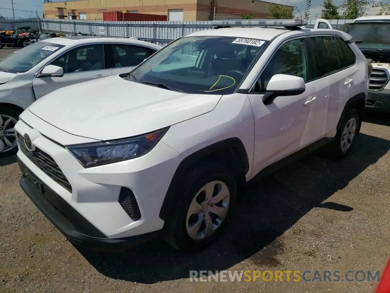 2 Photograph of a damaged car 2T3B1RFV0NC257063 TOYOTA RAV4 2022