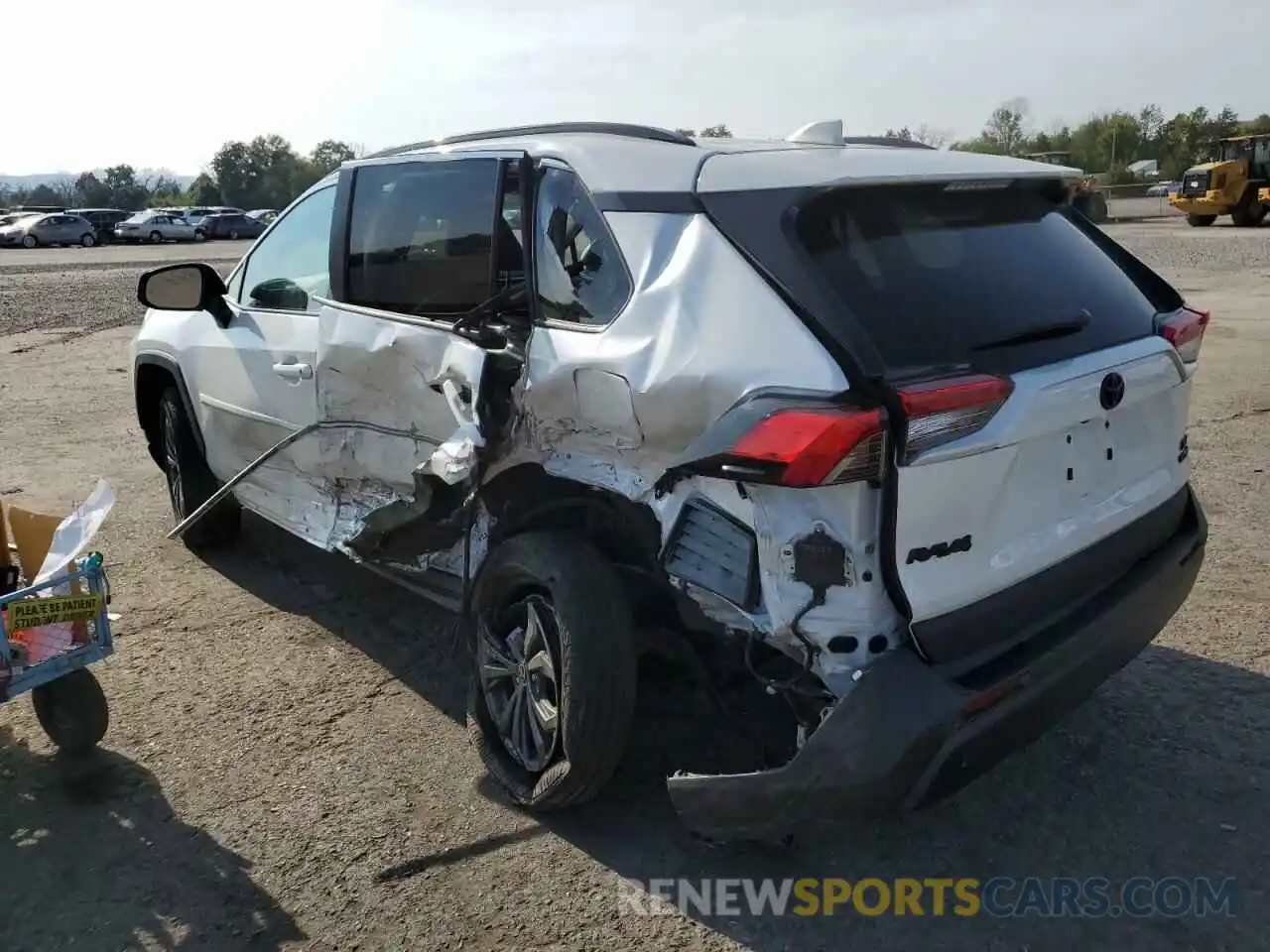 3 Photograph of a damaged car 2T3B6RFV2NW029601 TOYOTA RAV4 2022