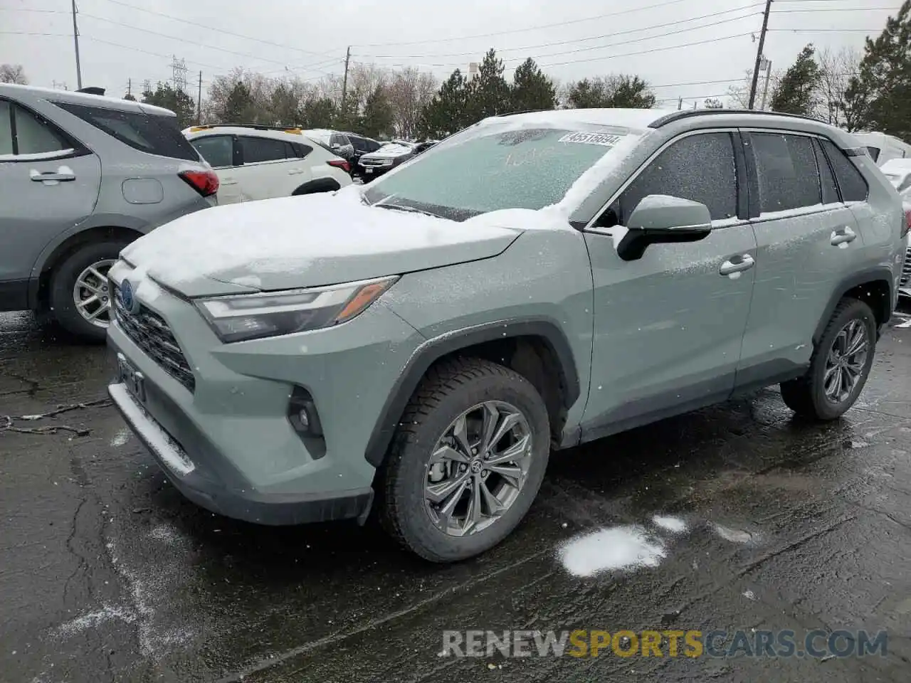 1 Photograph of a damaged car 2T3B6RFV4NW033617 TOYOTA RAV4 2022