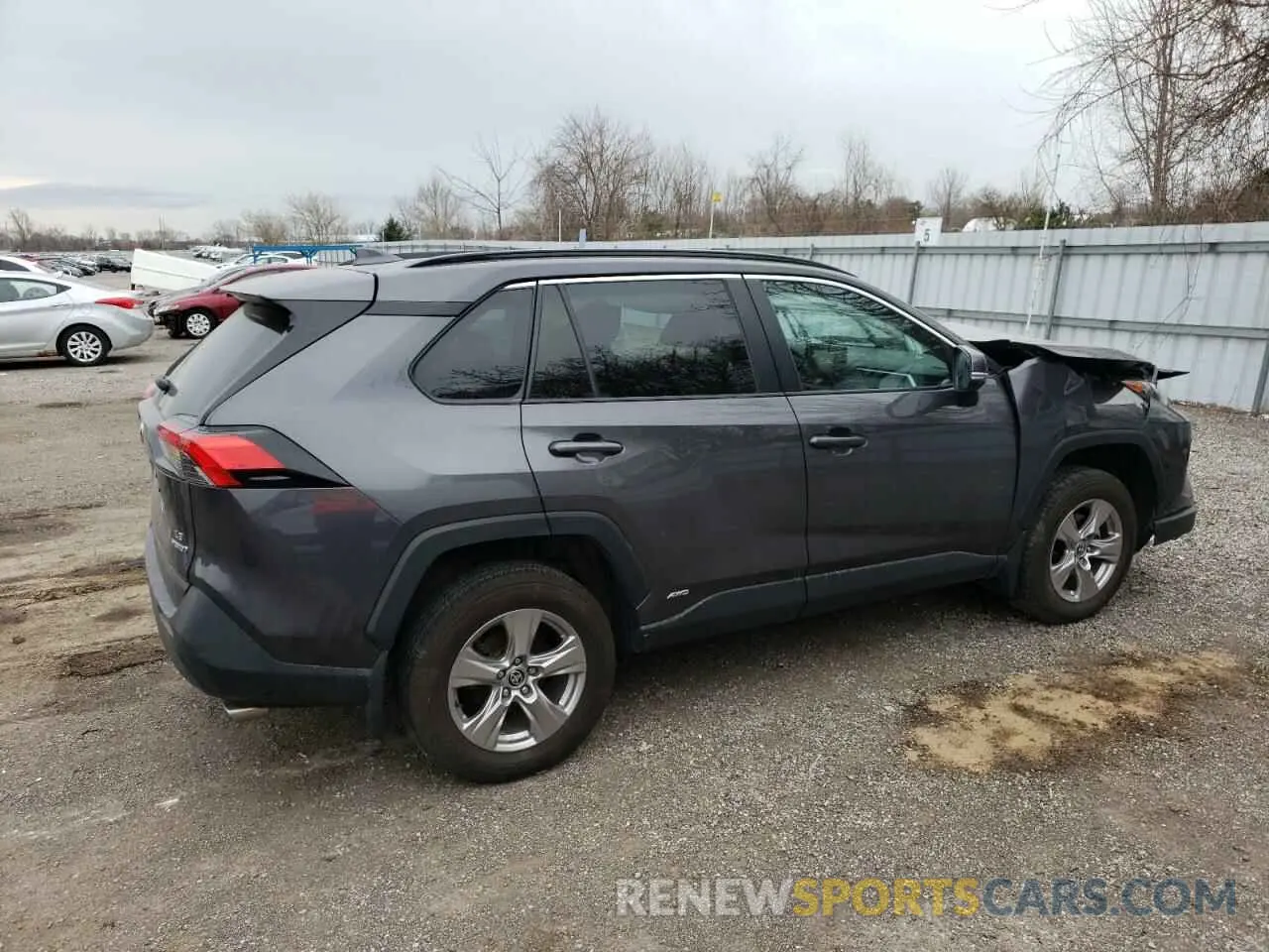 3 Photograph of a damaged car 2T3BWRFV0NW144472 TOYOTA RAV4 2022